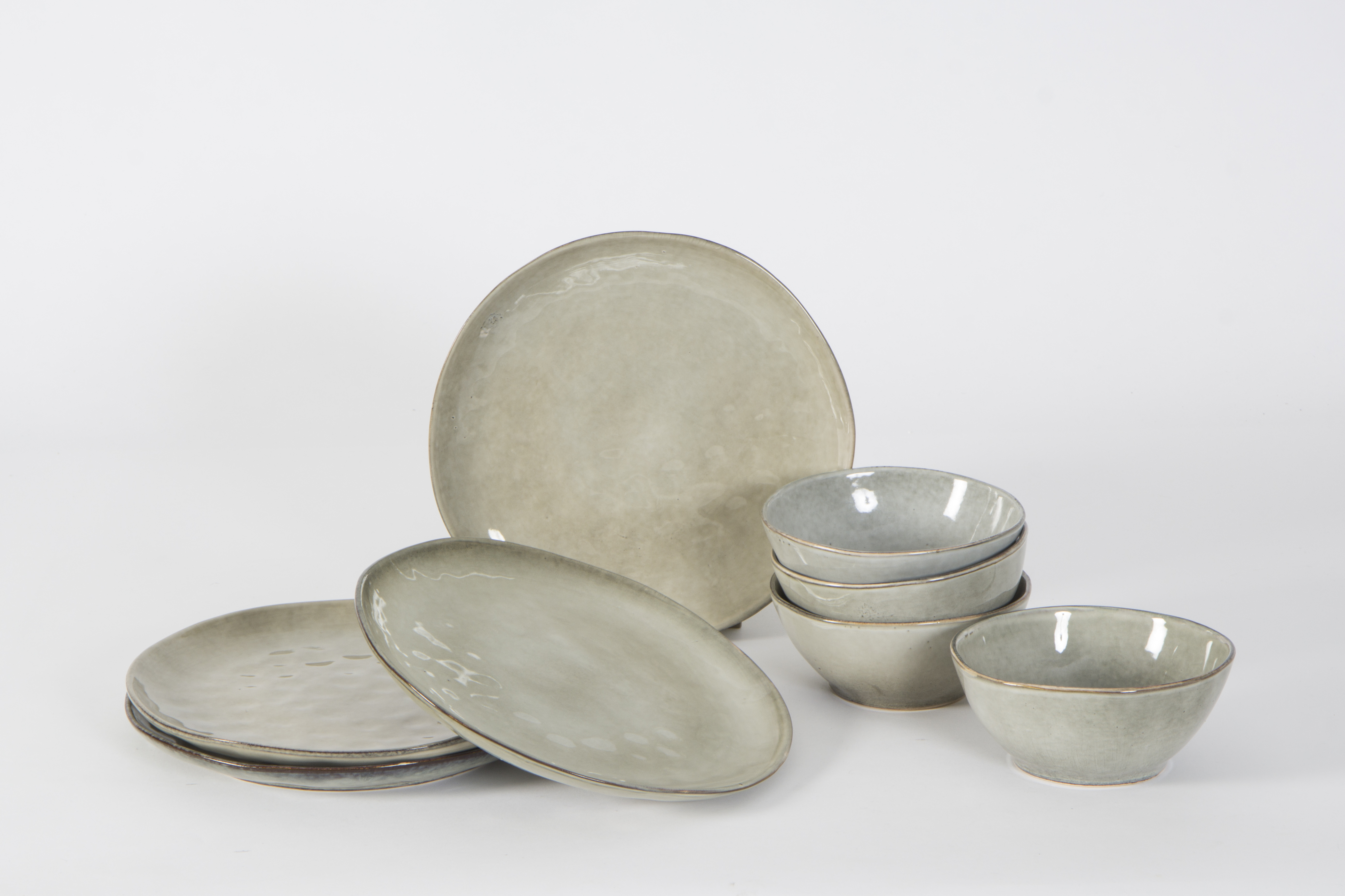 Service vaisselle Artisan  8 pièces