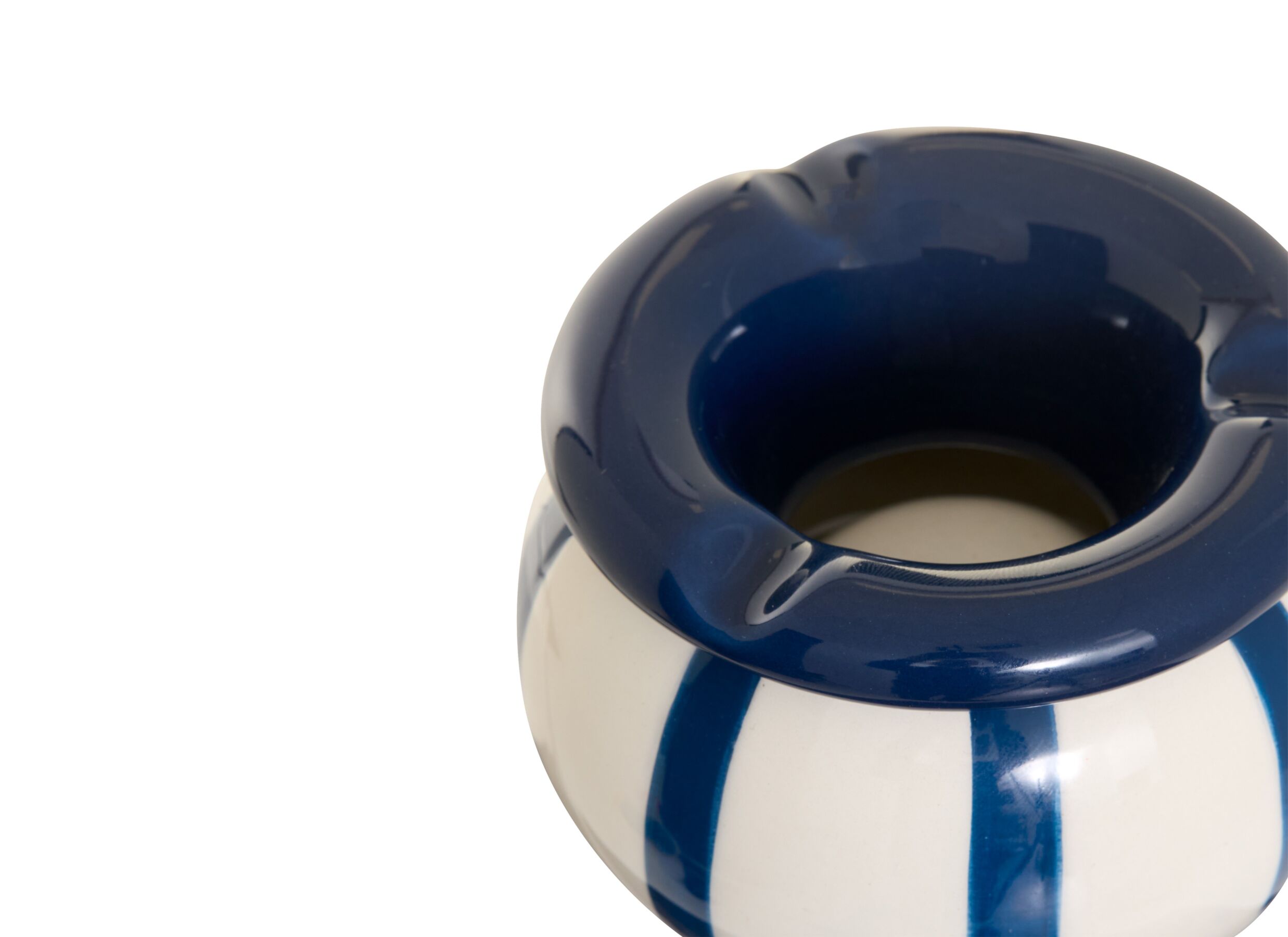 Detailfoto - Asbak Dela Ø9x6cm - dolomiet - multicolor