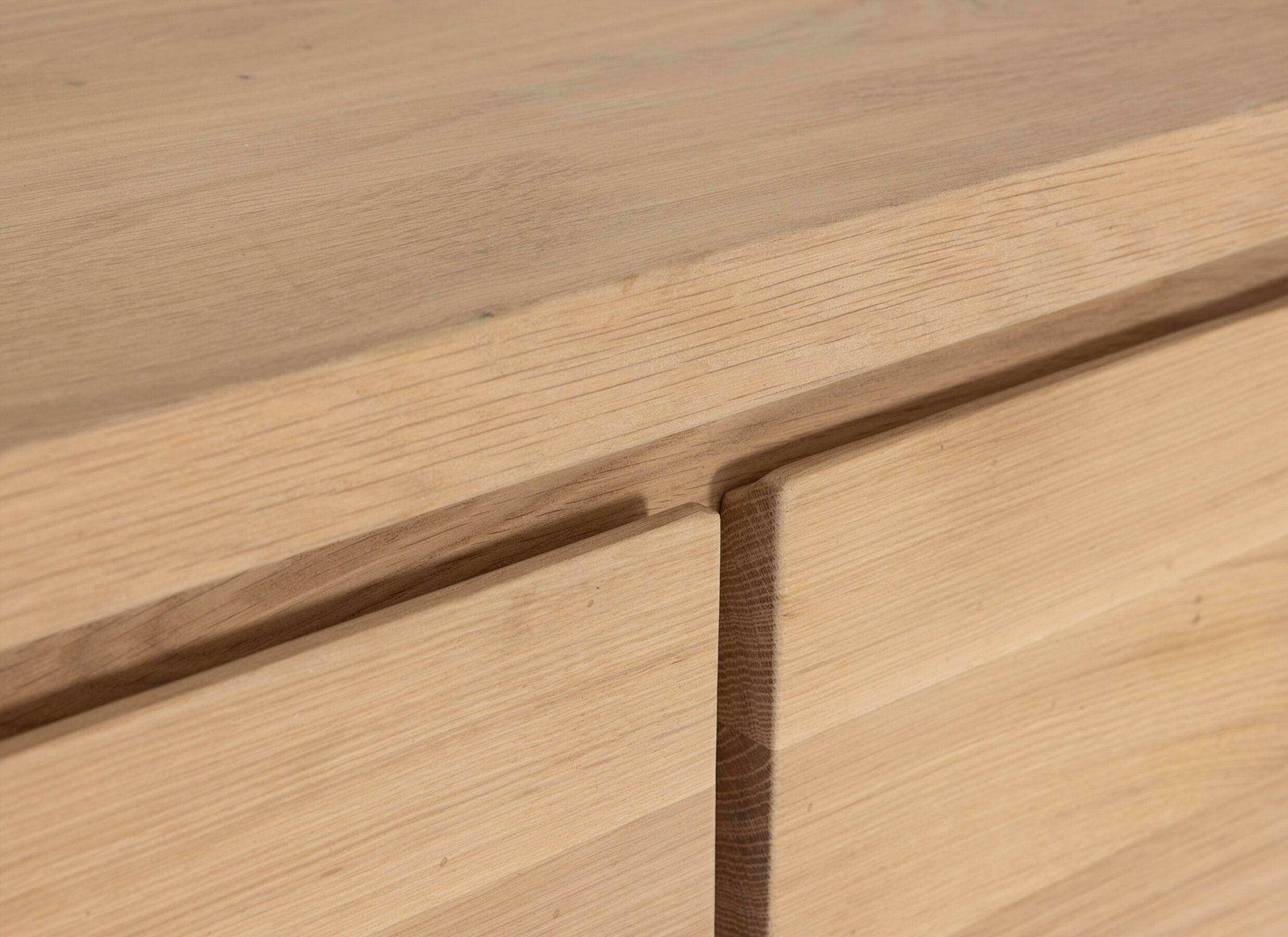 Detail - Buffet Ambassador 220cm - chêne massif & décor - naturel