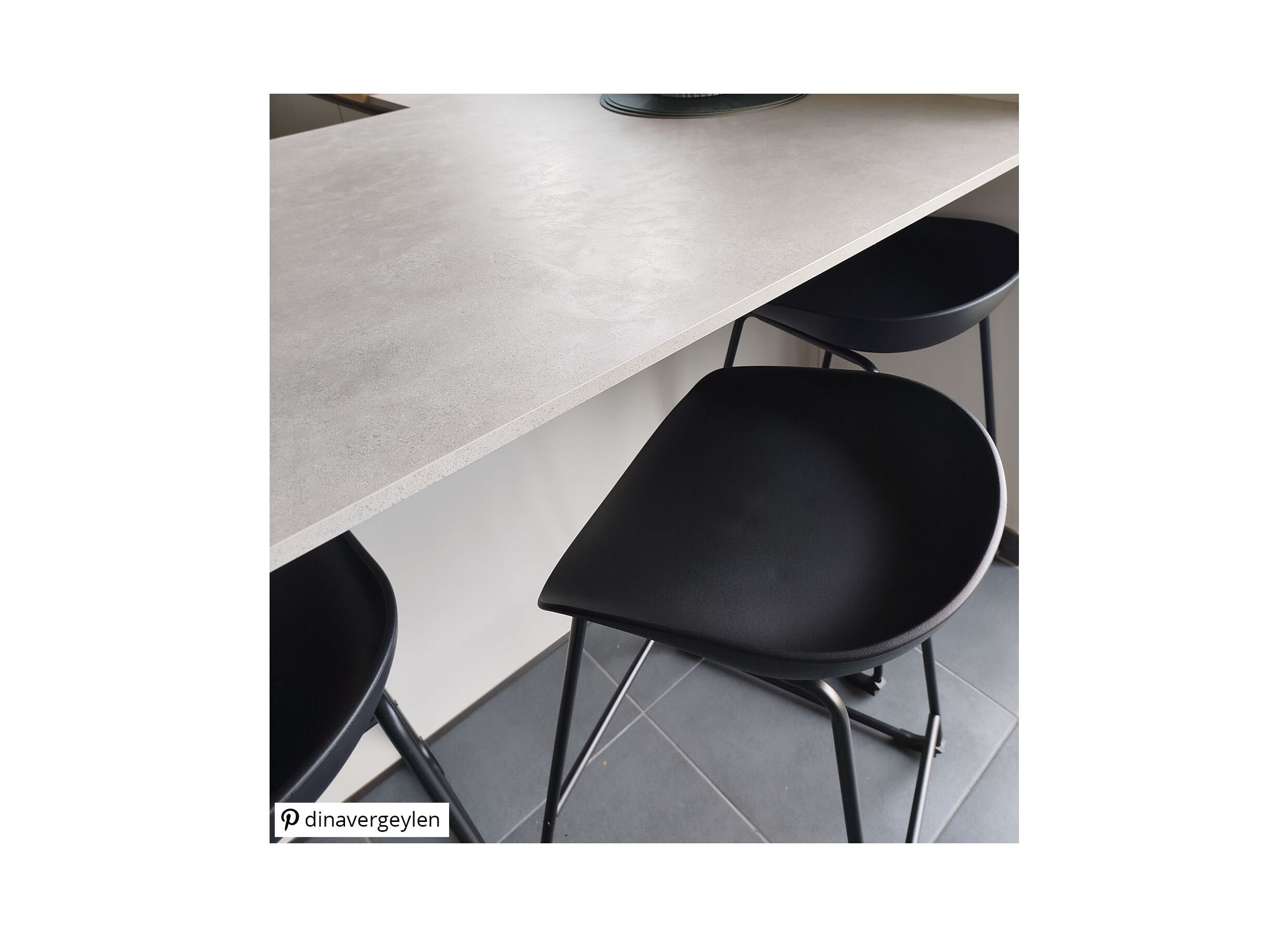 Foto ambiance - Tabouret de bar Vegas HA65cm - synthétique - noir