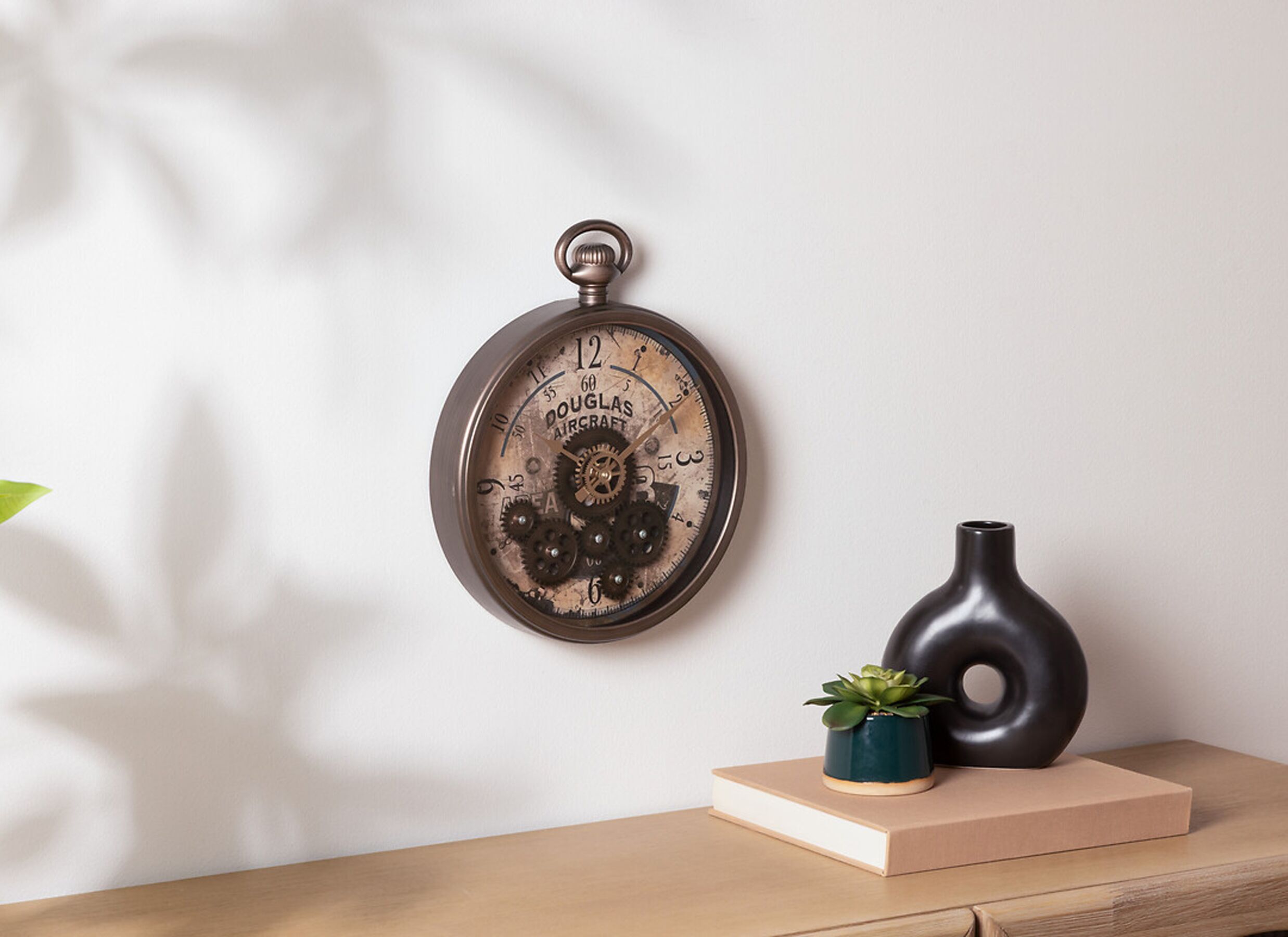 Foto ambiance - Horloge murale Awa Ø27cm - plastique & verre - brun