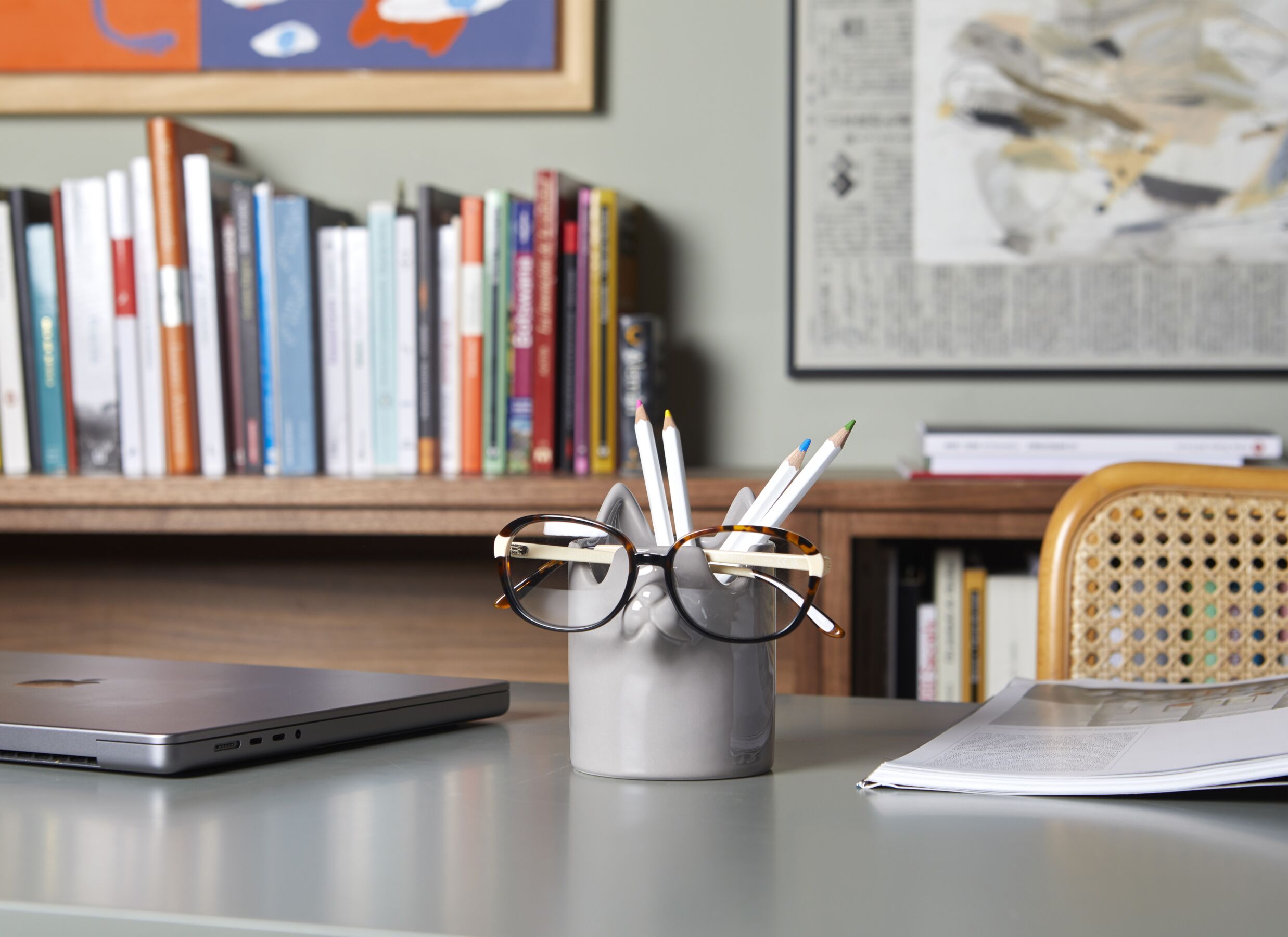 Foto ambiance - Porte-stylo et lunettes chat