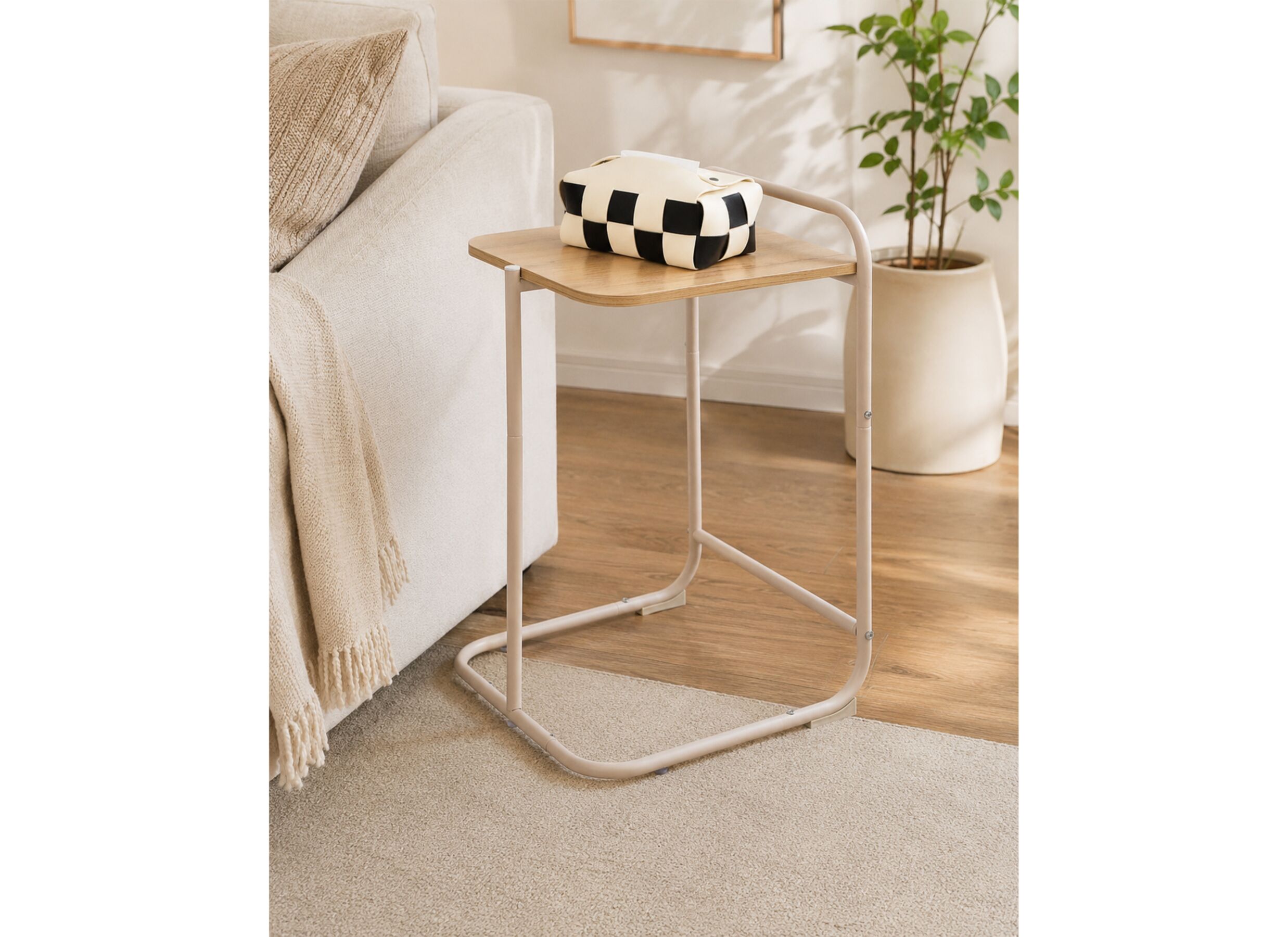Sfeerfoto - Bijzettafel Dunst 35x35x56cm - metaal & MDF - beige