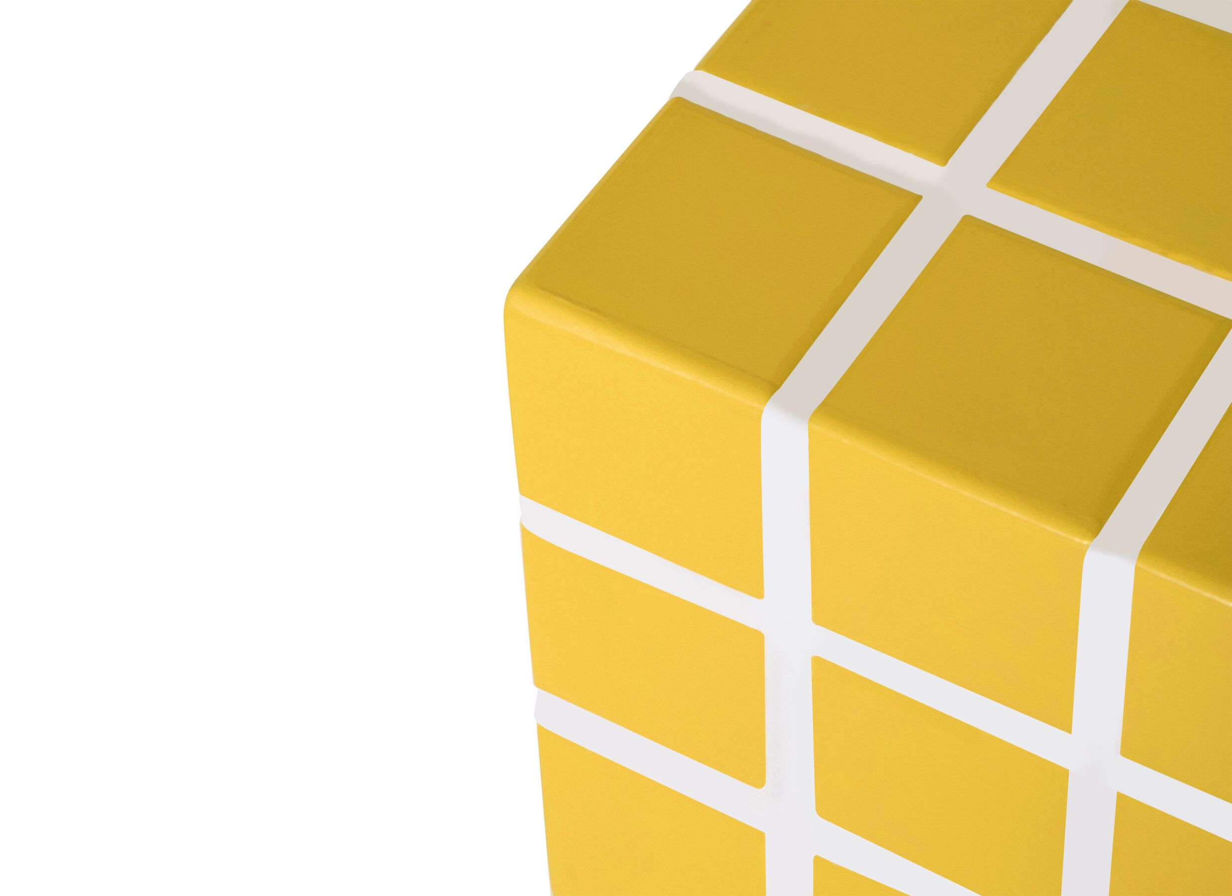 Detail - Table d'appoint Betsy 45x37x45cm - MDF - jaune & orange