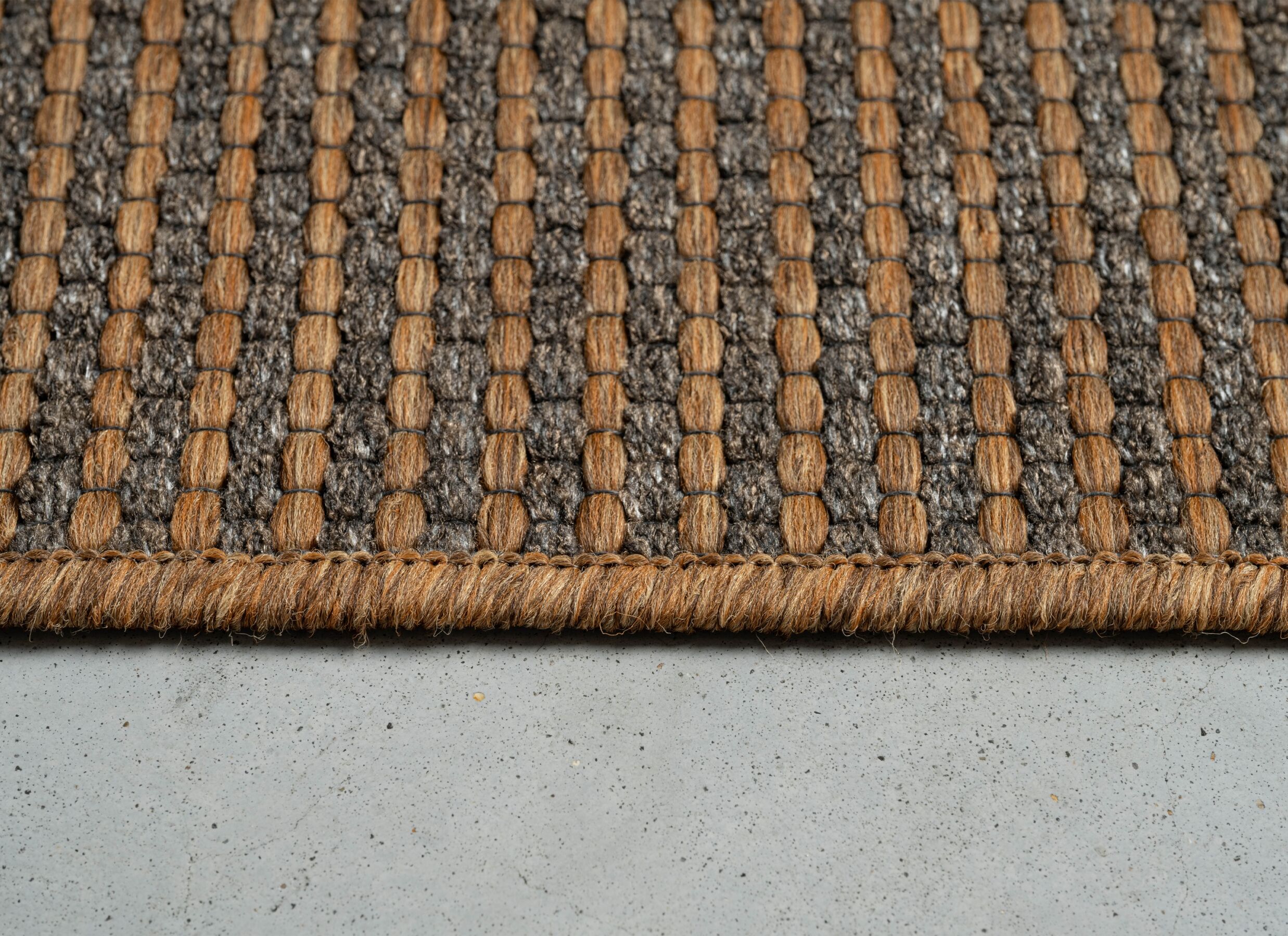 Detail - Tapis Makabi 60x110cm - polyester & polypropylène - marron