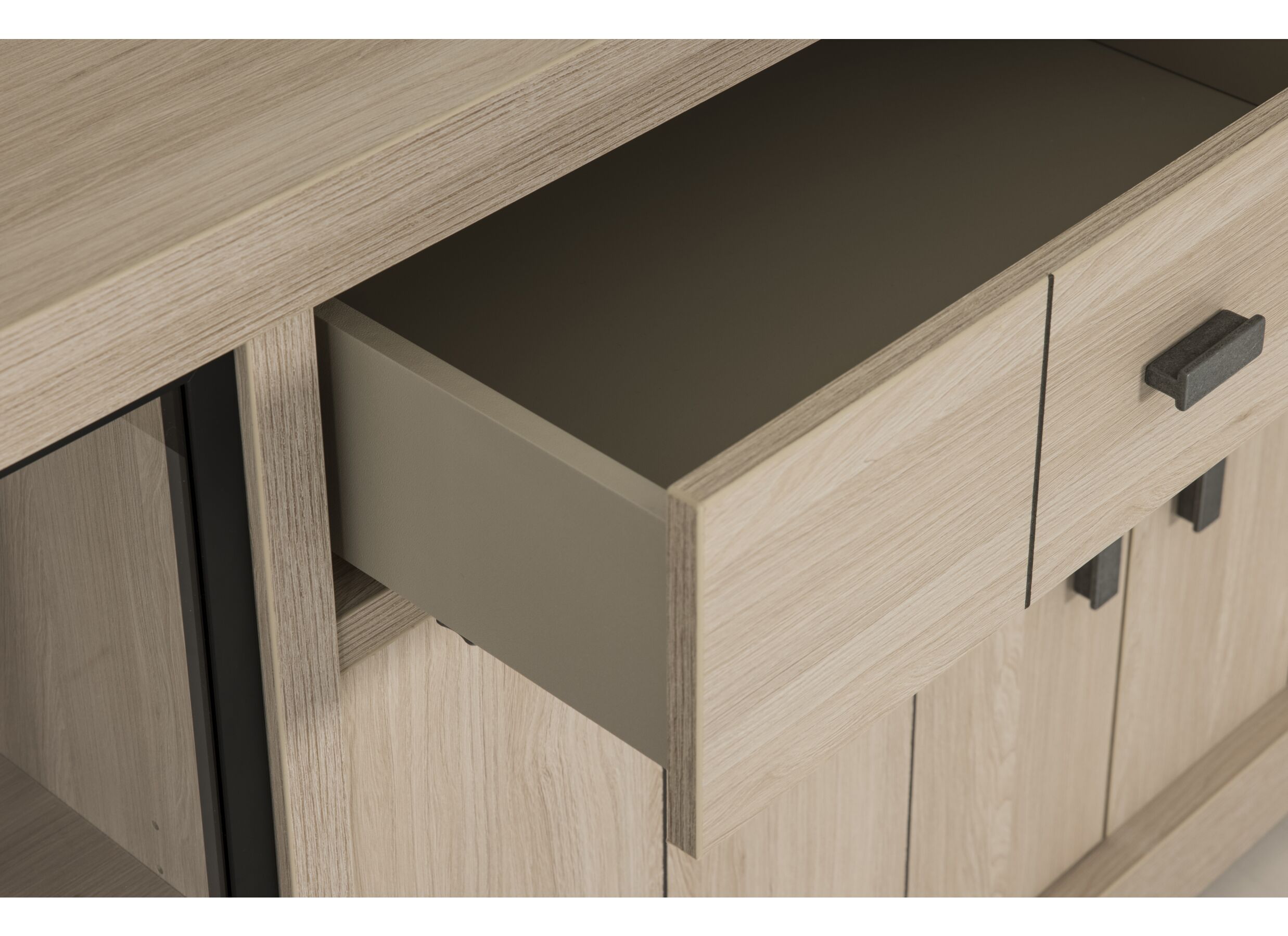 Detail - Buffet 216cm