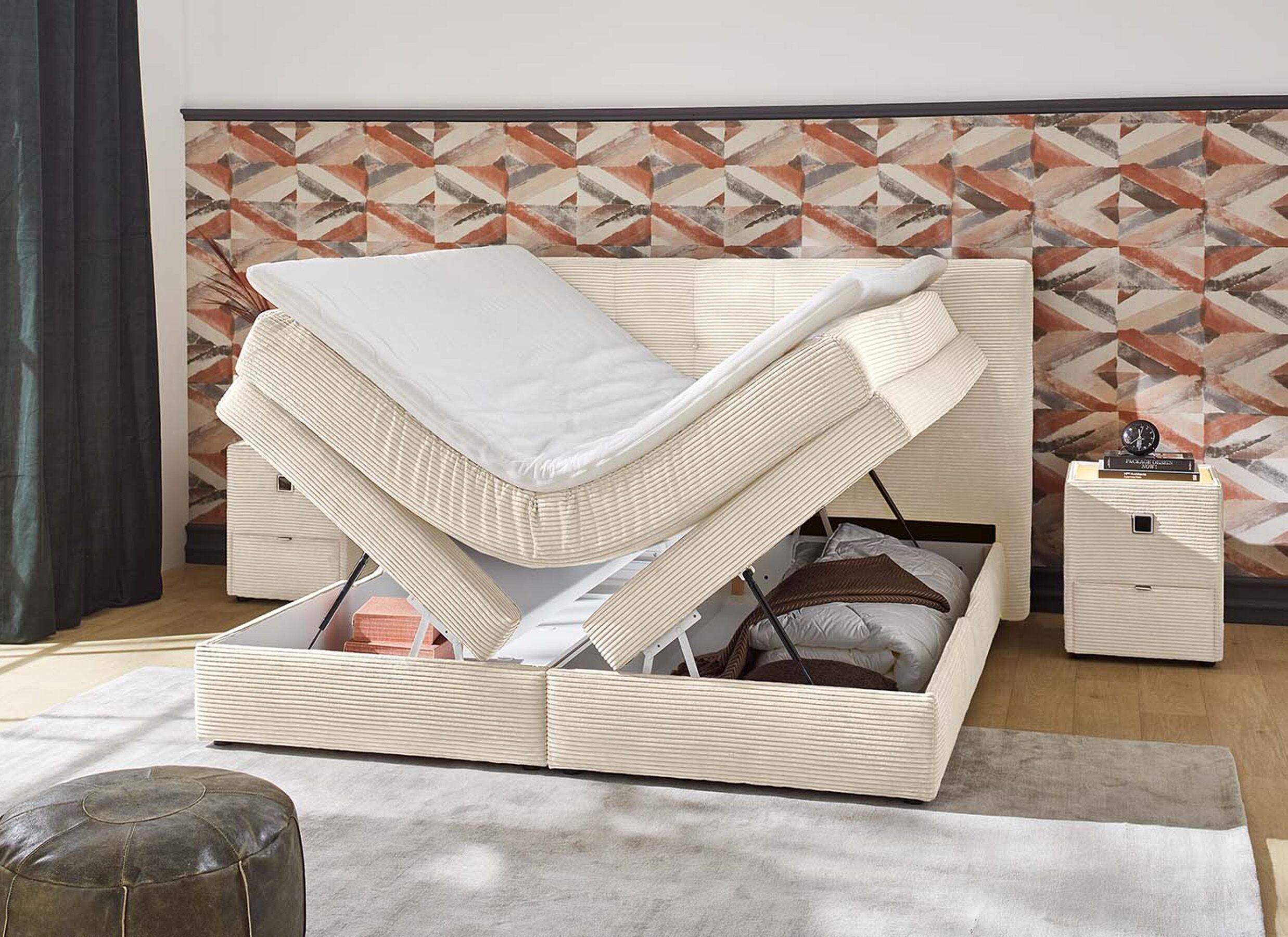 Foto ambiance - Boxspring Amy 180x200cm - tissu - ecru avec rangement