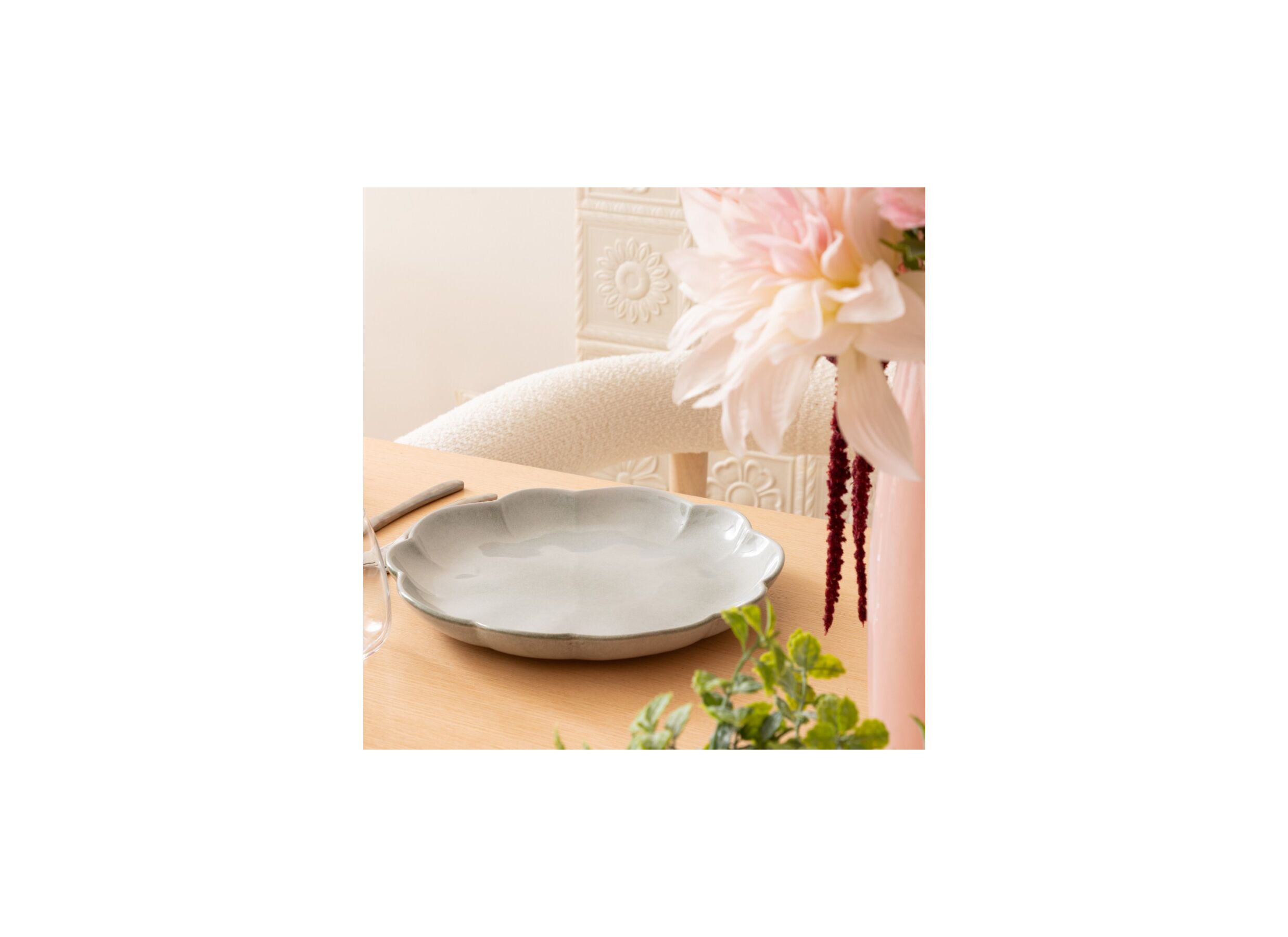 Foto ambiance - Assiette Aude Ø26cm - stoneware - vert celadon
