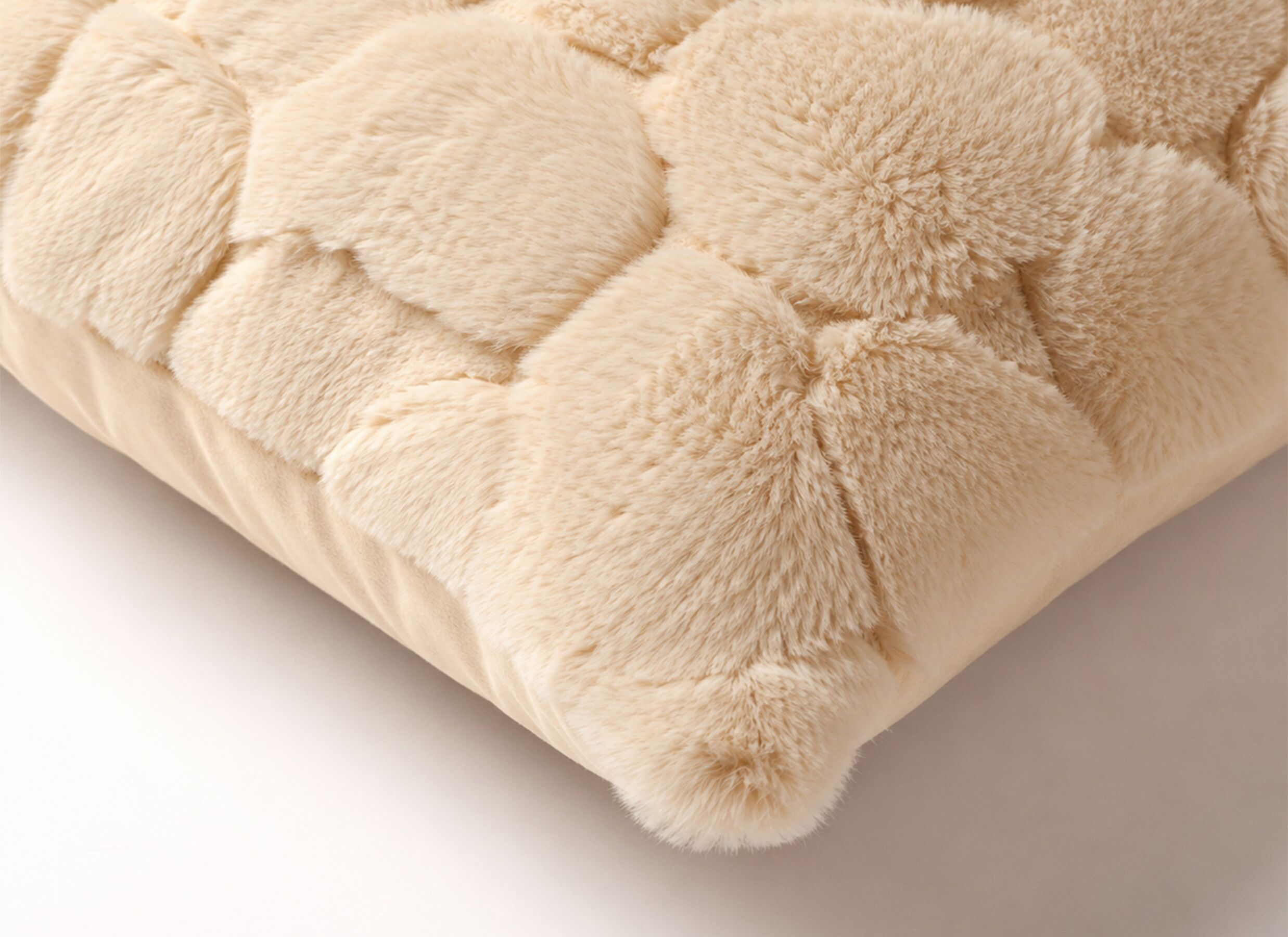 Detail - Coussin Pom 45x45cm - polyester - summer sand