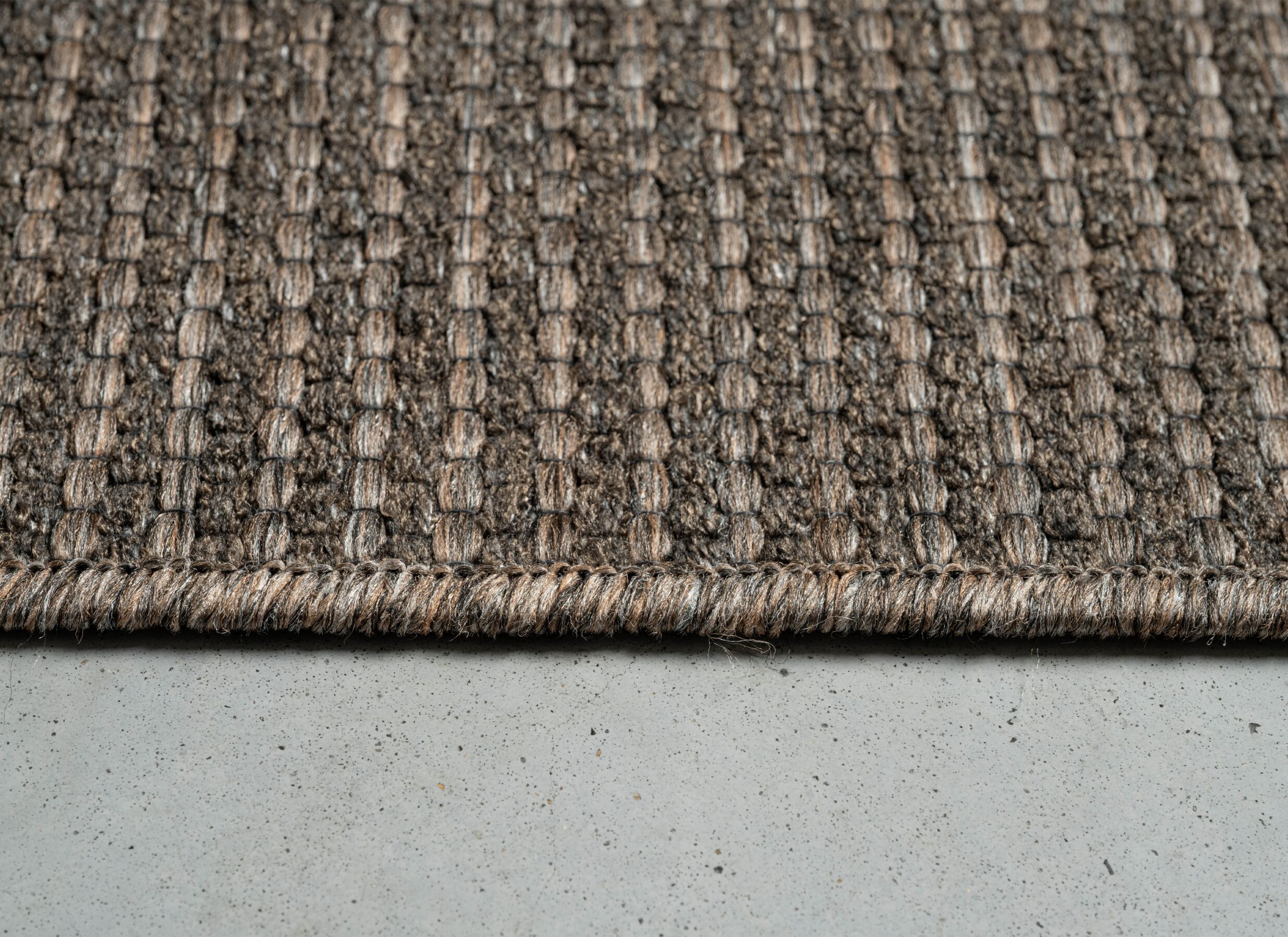 Detail - Tapis Makabi 200x290cm - polyester & polypropylène - marron