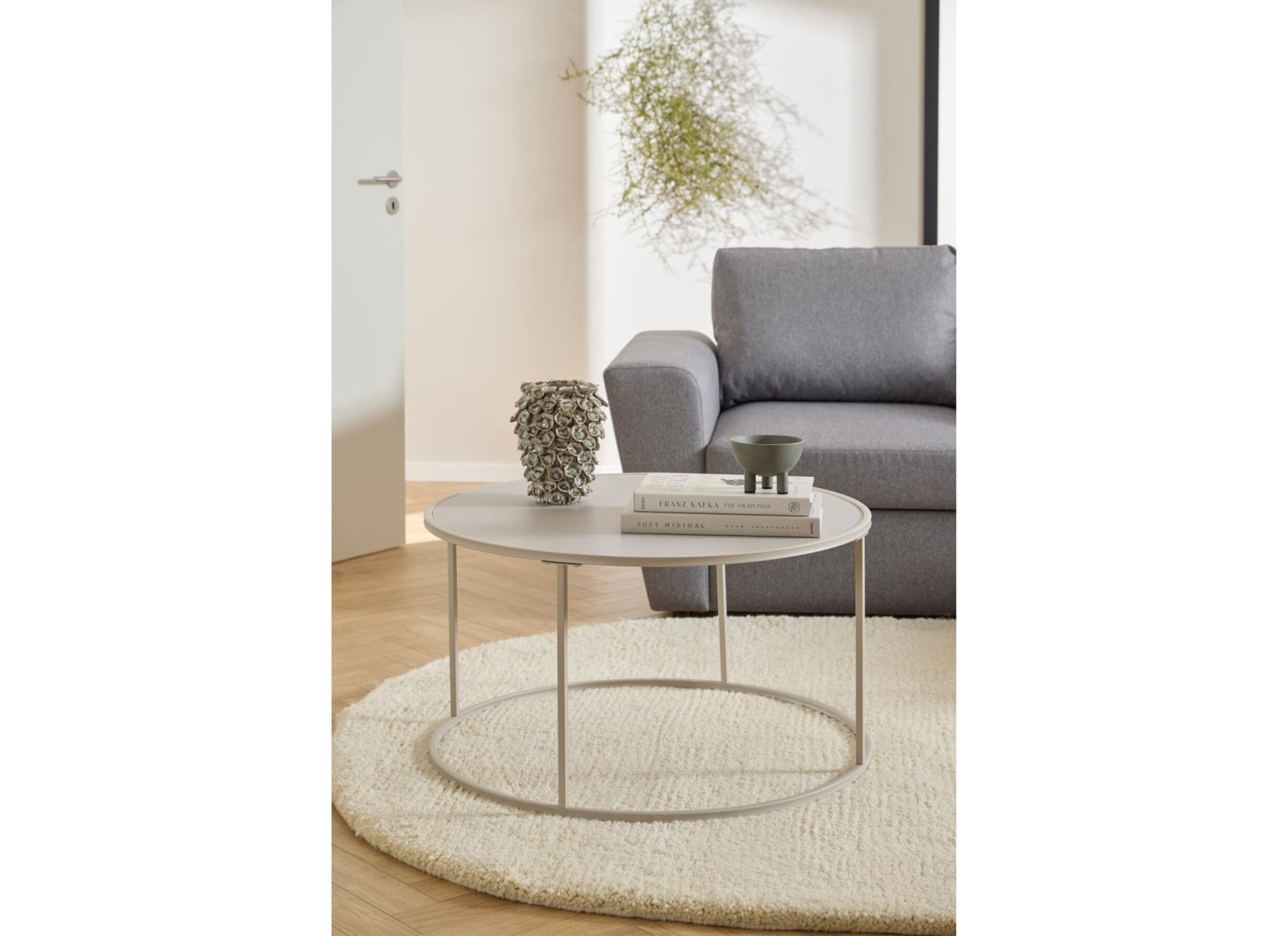 Foto ambiance - Table basse Ø80x45cm - mélamine & acier - gris