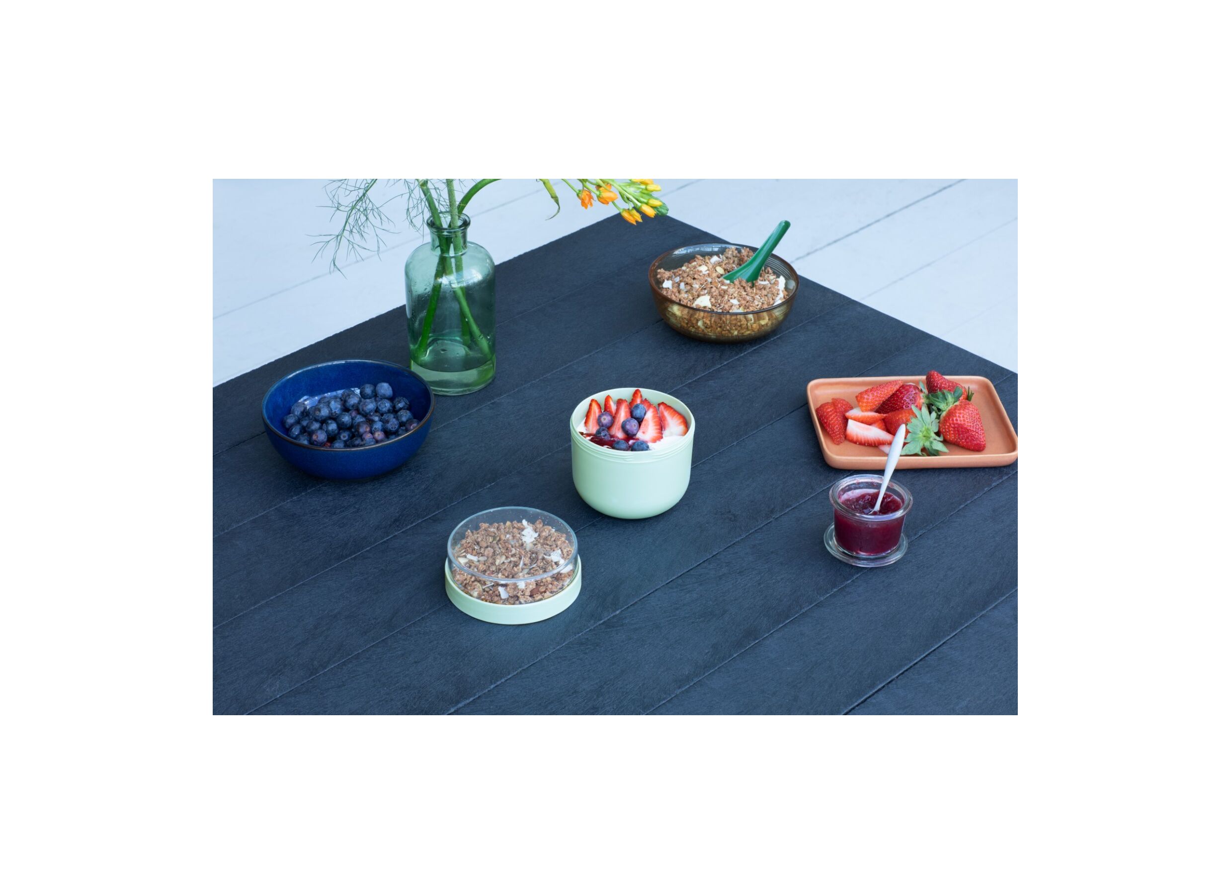 Sfeerfoto - Yoghurtbeker Make&Take 0,5L jade green