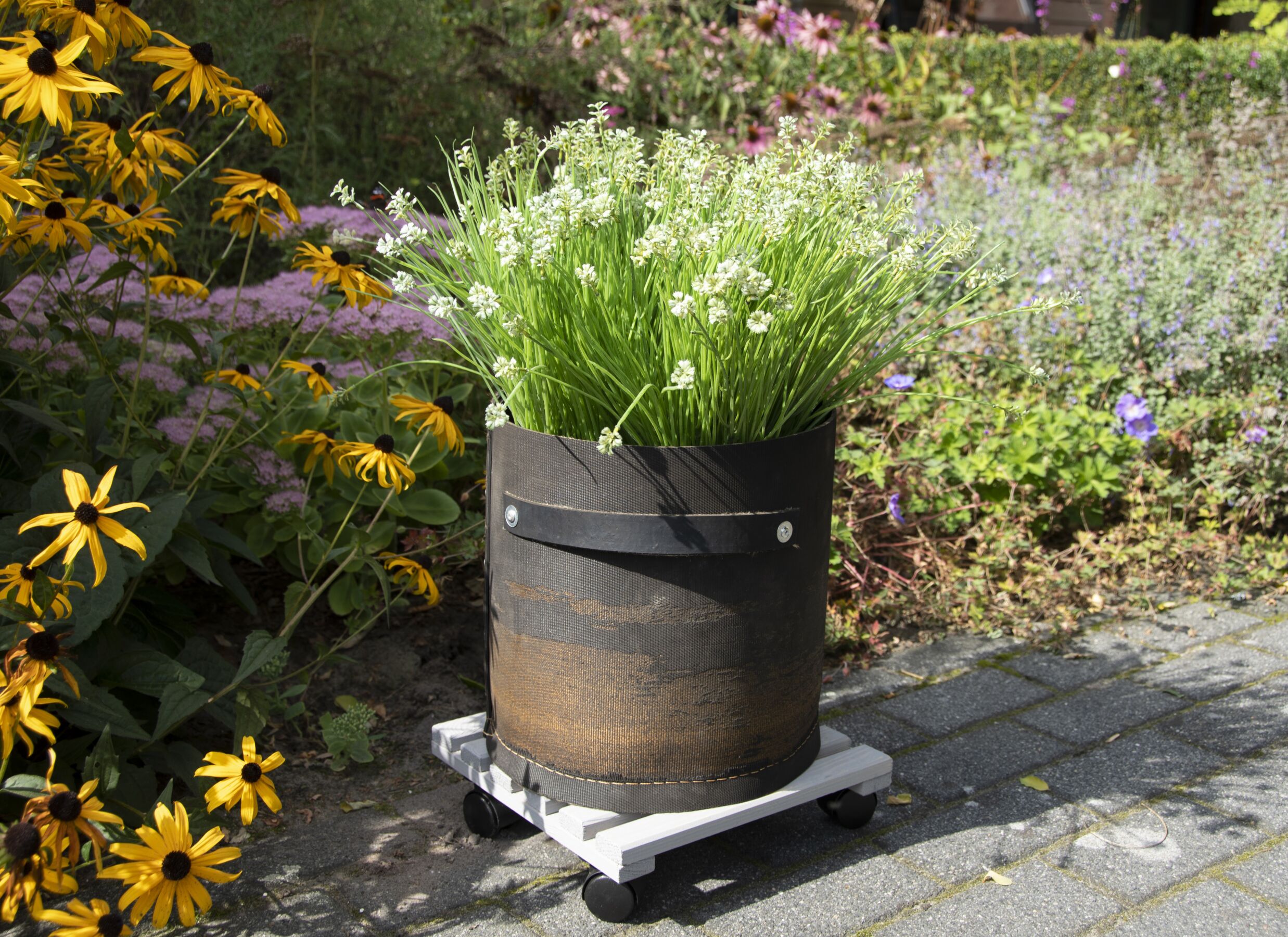 Sfeerfoto - Plantenroller 29x29cm - 100% FSC - grijs