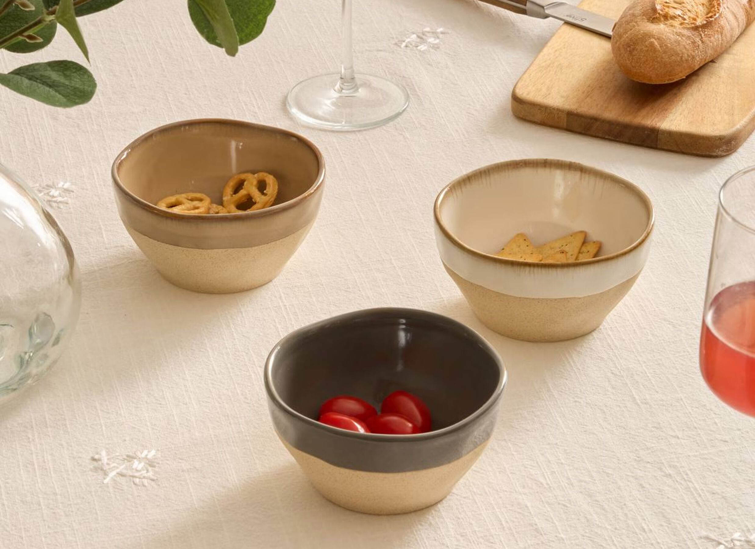 Foto ambiance - Plat Kate 30cl - grès - beige