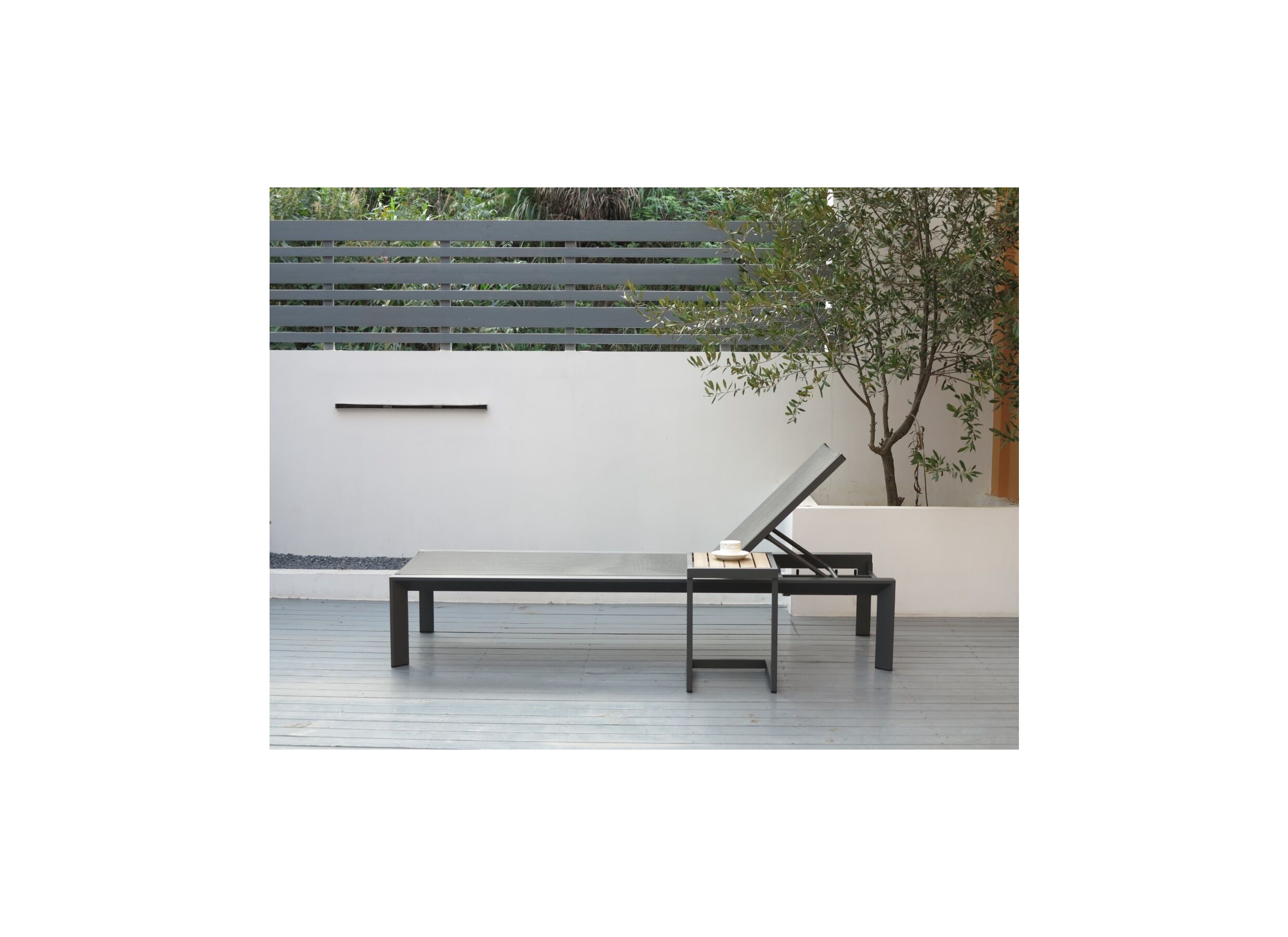 Photo ensemble - Table d'appoint Nirvana 40x32x45cm - aluminium/polywood - anthracite