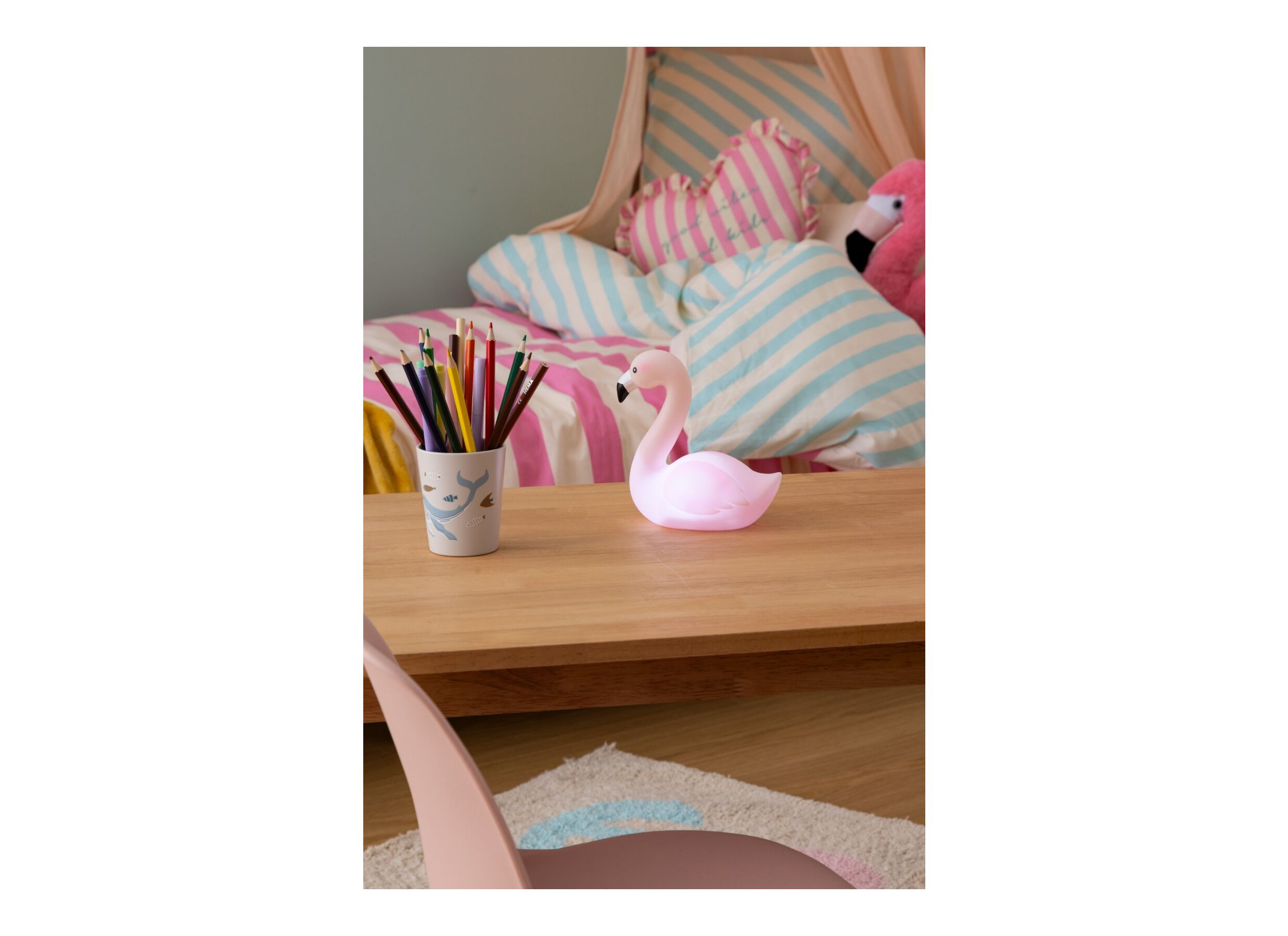 Foto ambiance - Veilleuse Flamant H14,5cm - plastique - rose batterie incluse