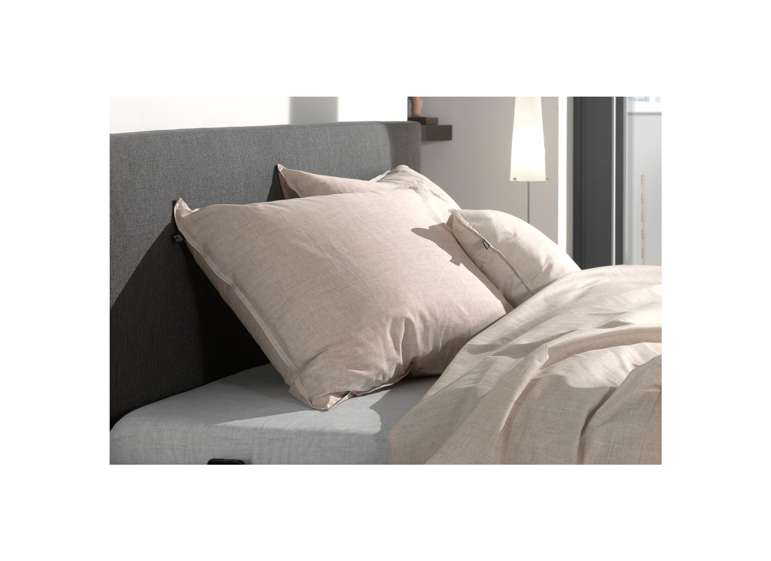 Foto ambiance - Taie d'oreiller 70x60cm beige sable