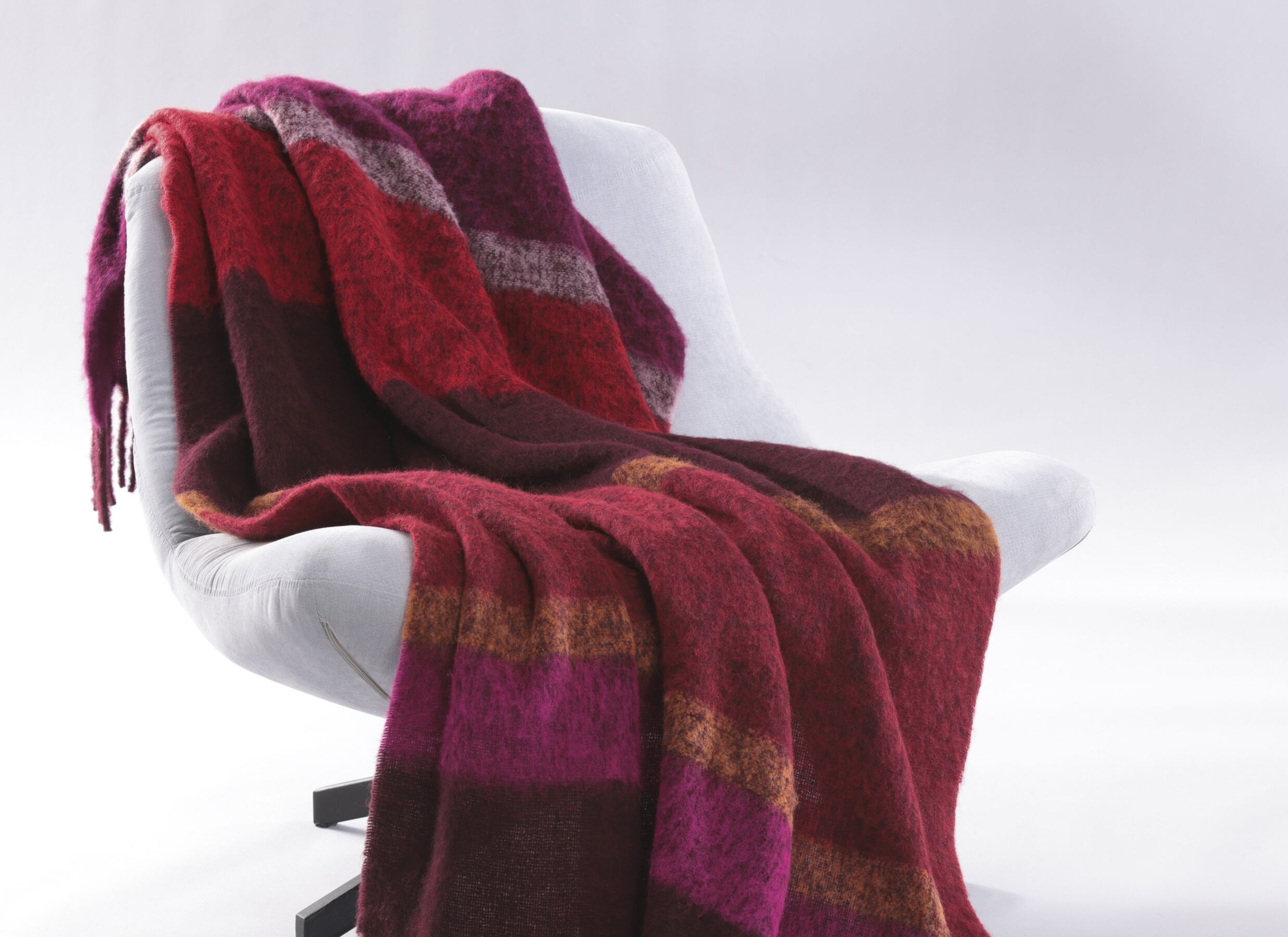 Foto ambiance - Plaid Mohair Look 130x190cm - polyester & laine - rose & rouge