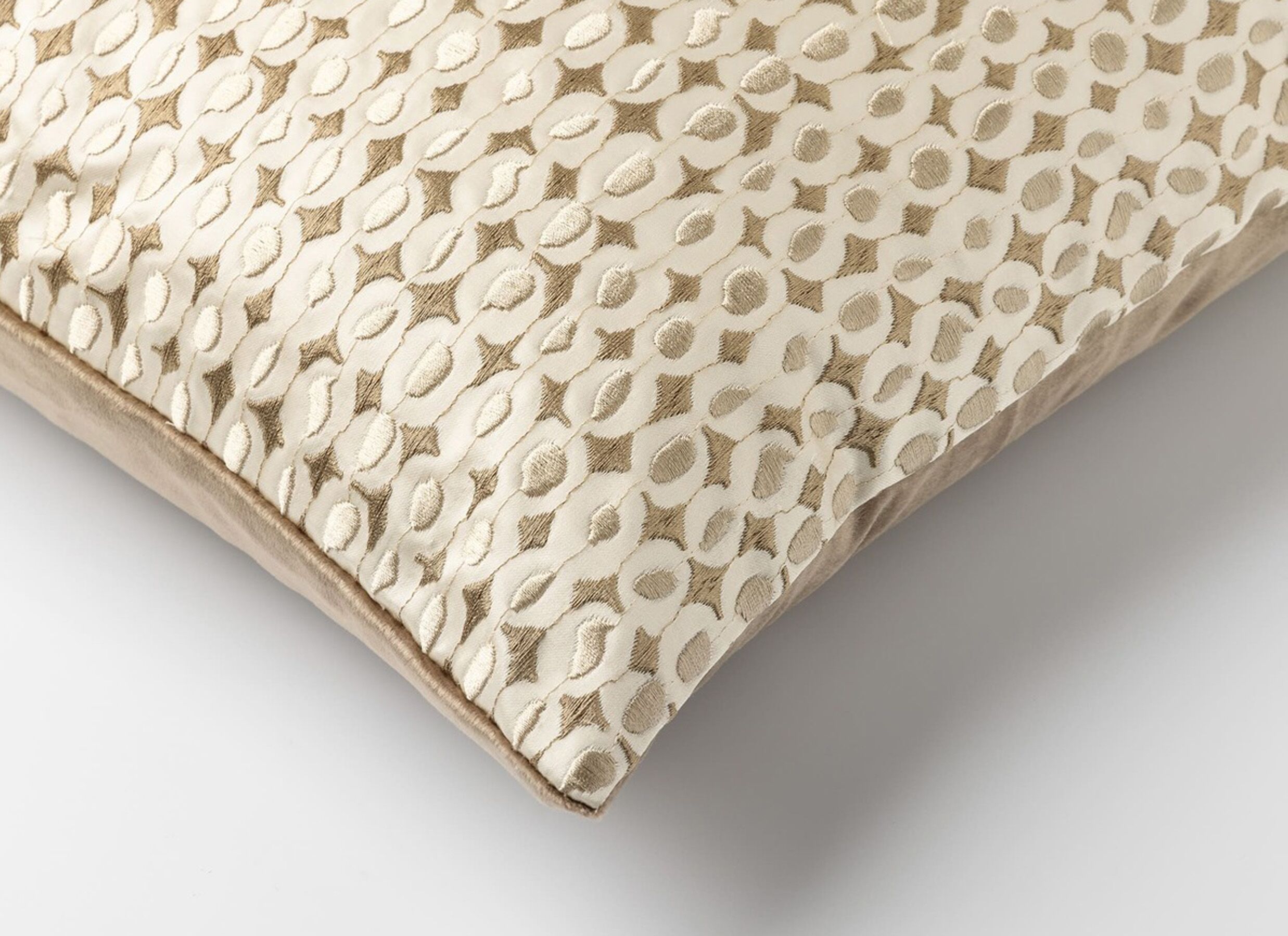 Detail - Coussin Filippa 40x60cm - tissu - marron