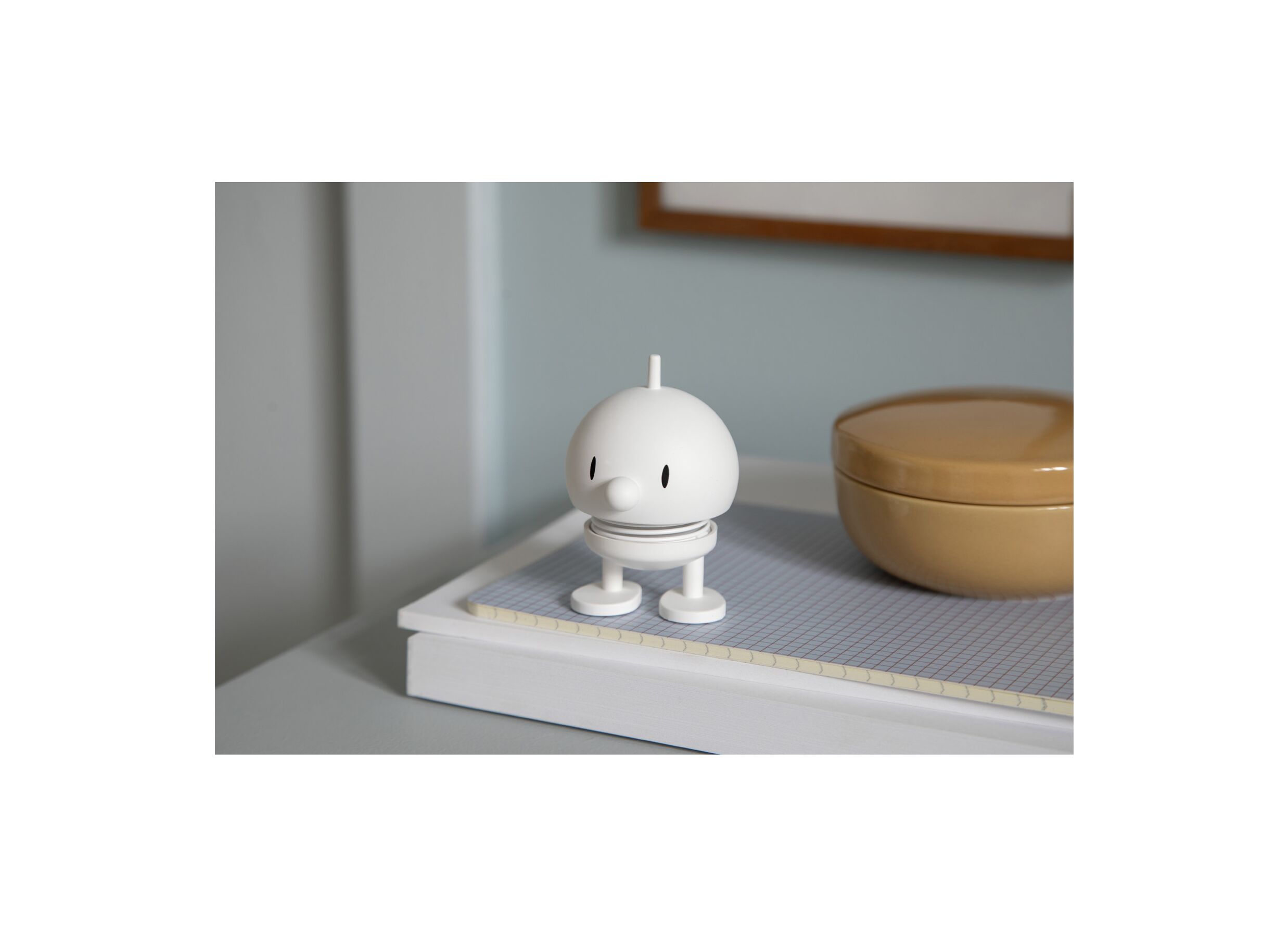 Foto ambiance - Figurine Hoptimist Soft Bumble S H7,6cm - plastique - blanc