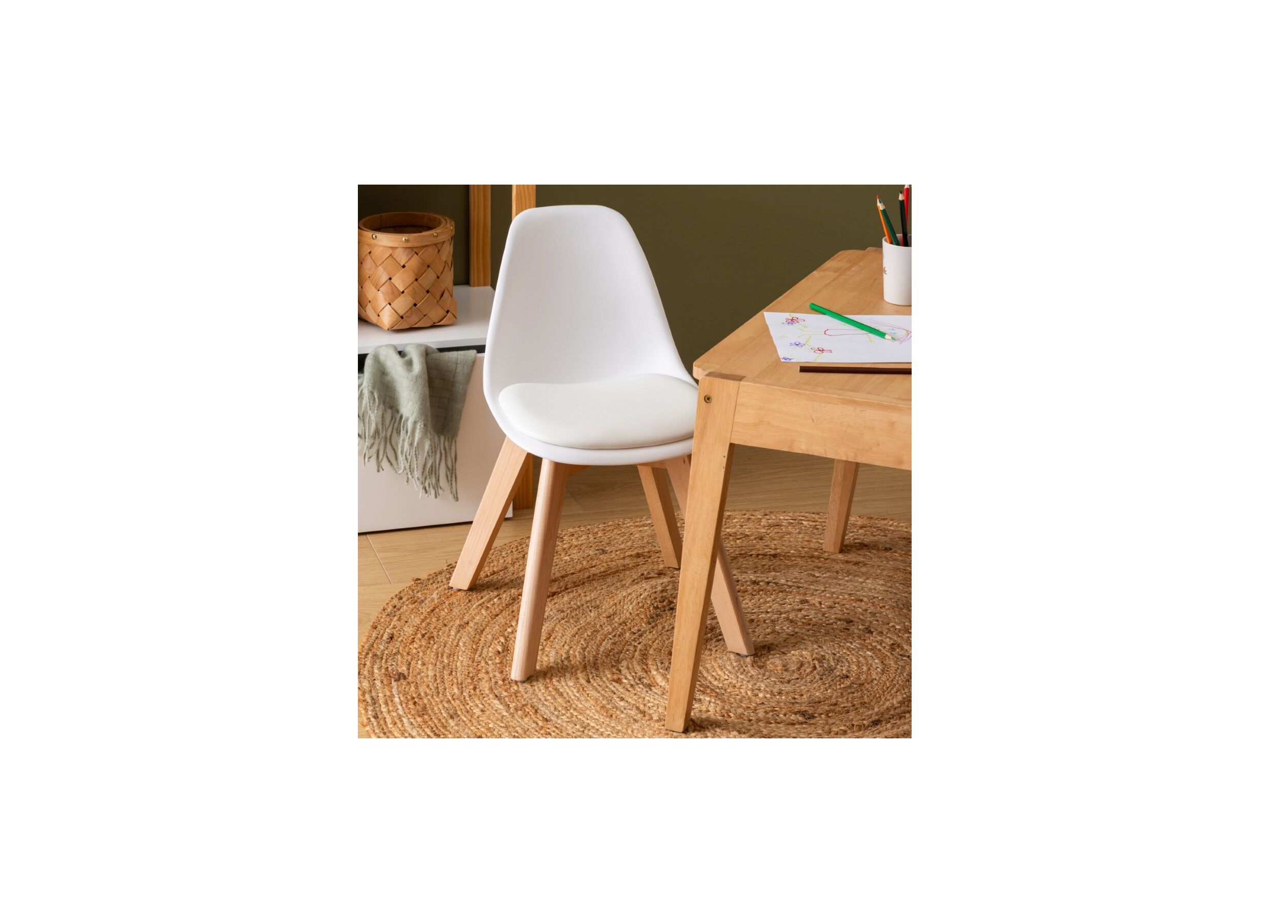 Foto ambiance - Chaise enfant Baya 55x31x38.5cm - plastique - blanc