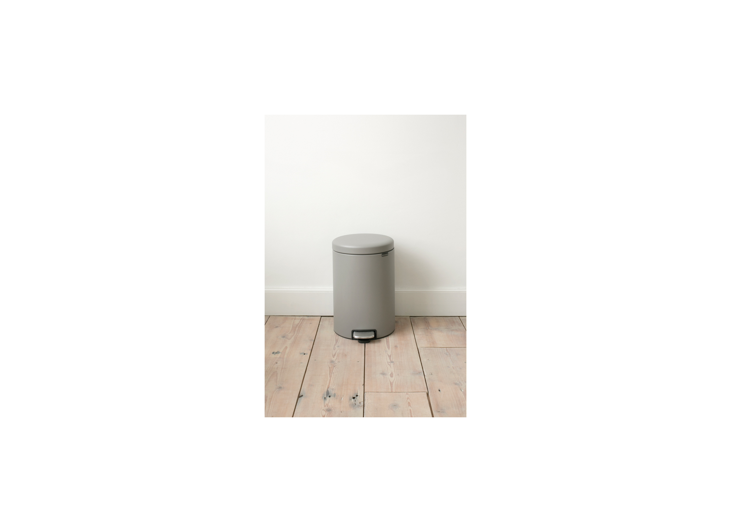 Sfeerfoto - Pedaalemmer NewIcon New Icon Brabantia 20L concrete grey