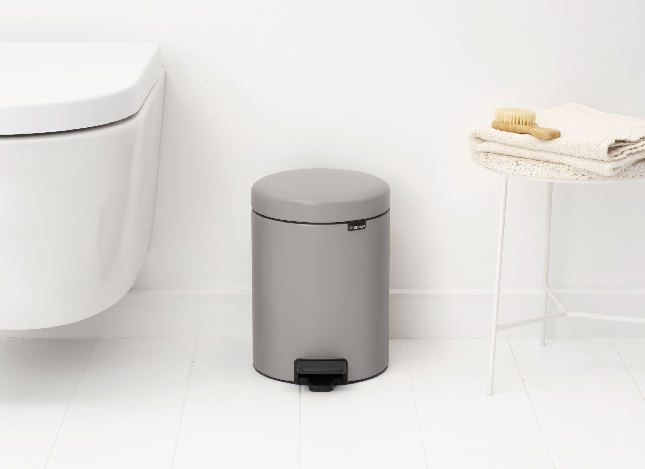 Sfeerfoto - Pedaalemmer NewIcon Brabantia 5L - soft grey