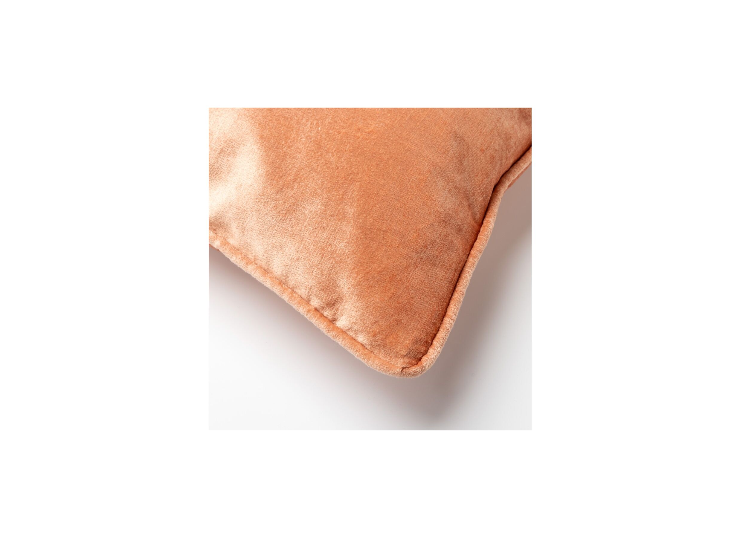 Detail - Coussin Chloe 50x50cm - viscose & velours- muted clay