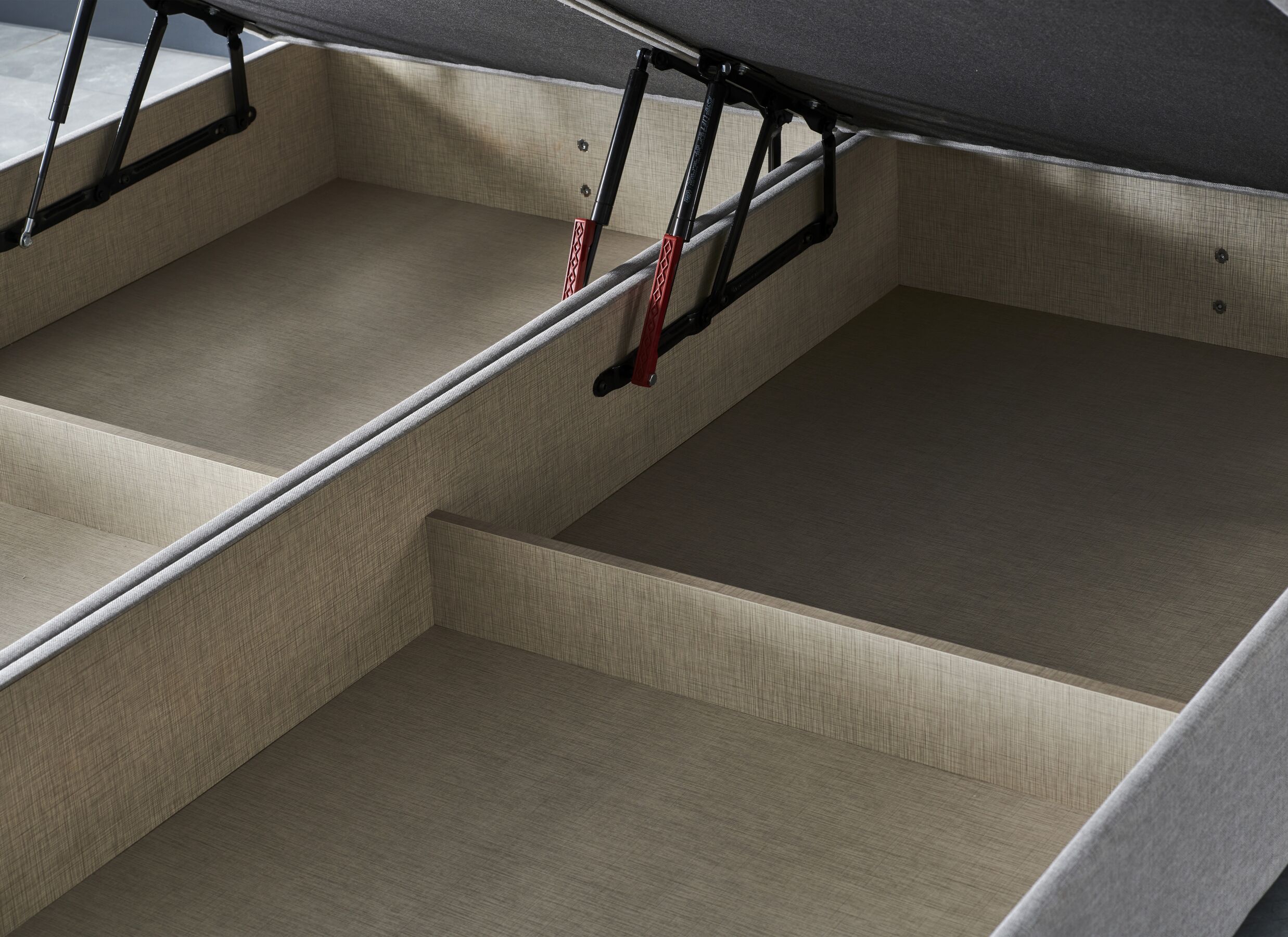 Detailfoto - Bedbox Cosy 140x200cm - stof - lichtgrijs met opbergruimte