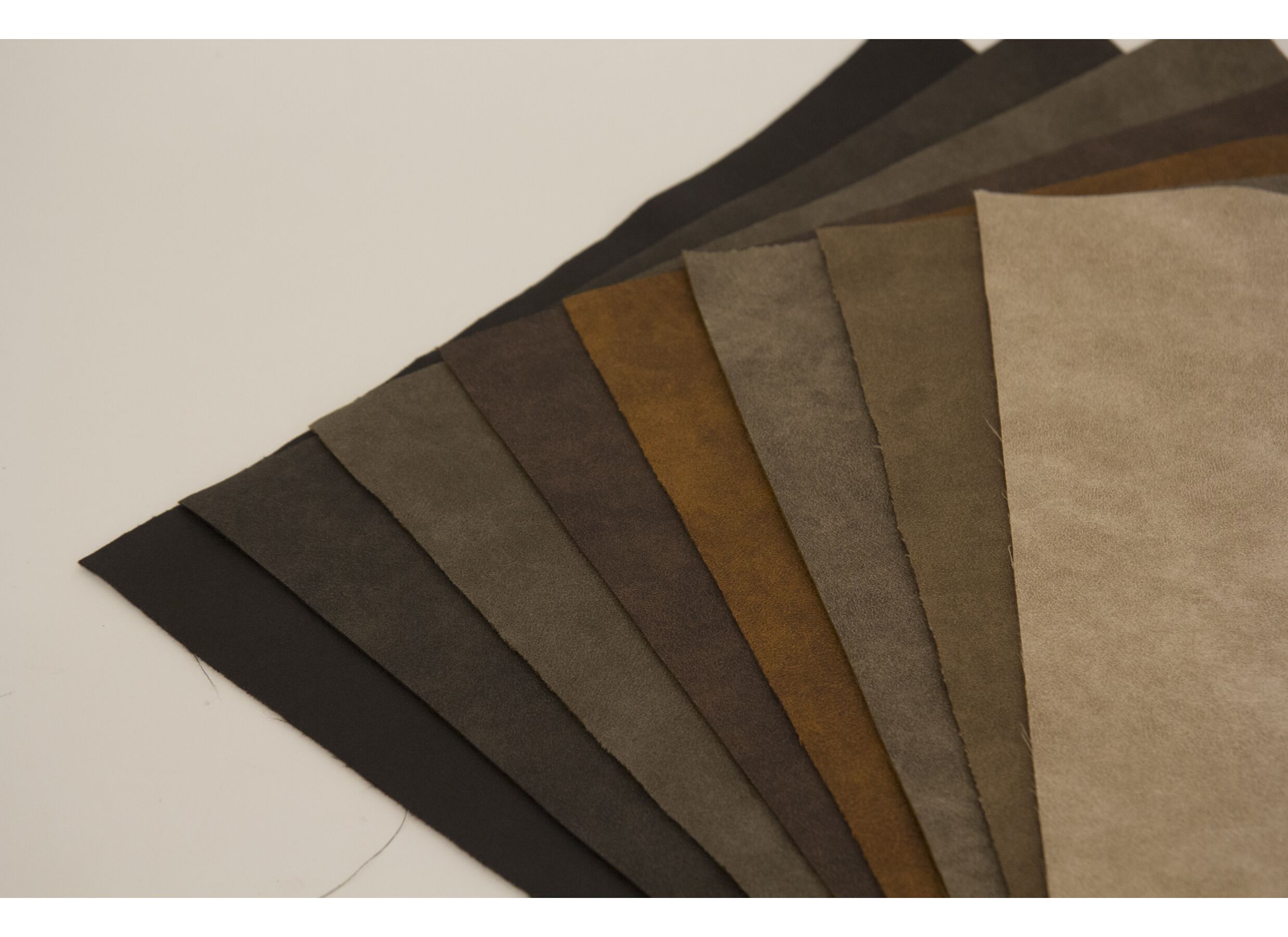 Canapé d'angle Madrid 377x299cm - tissu - brun