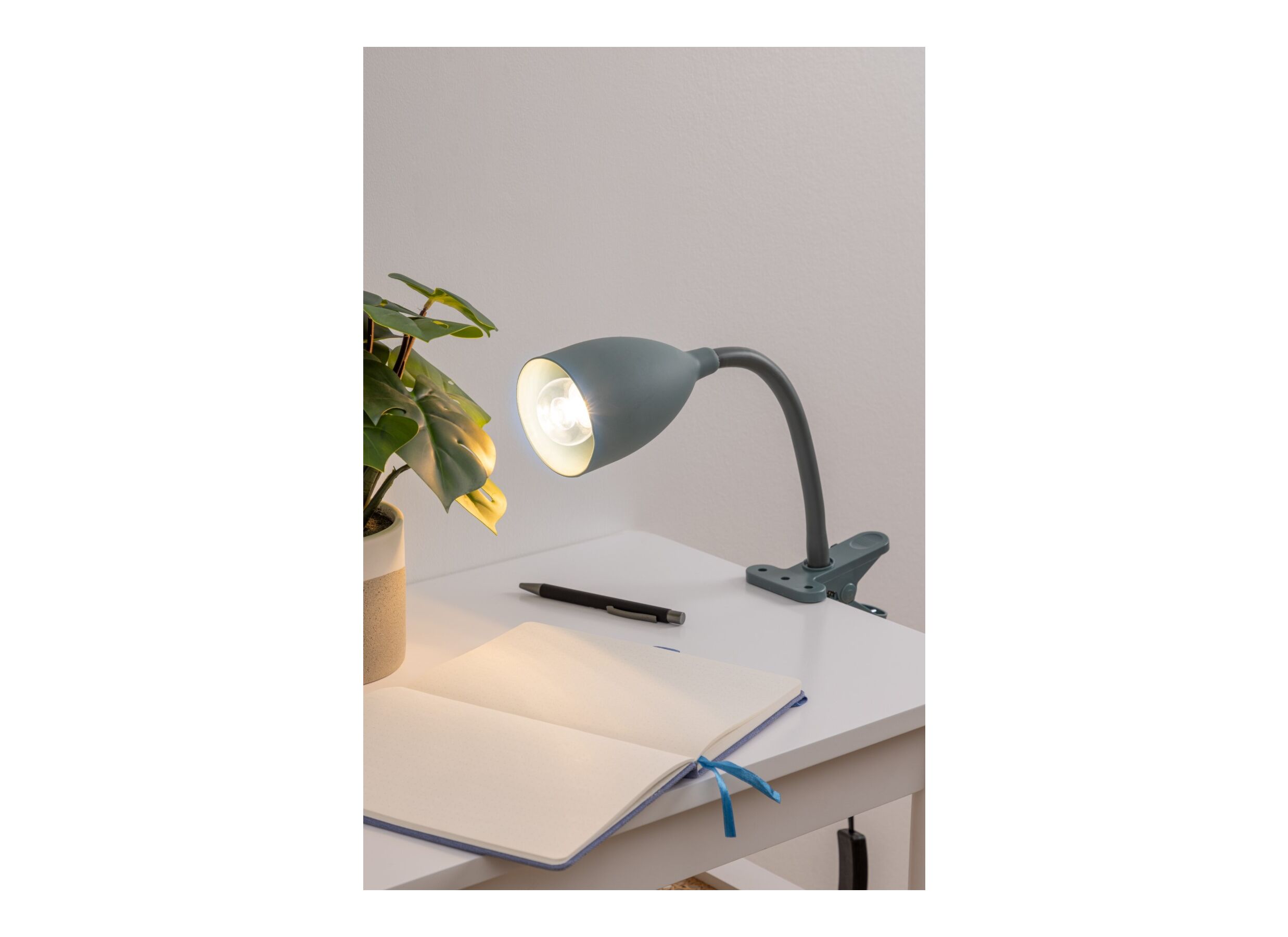 Foto ambiance - Lampe à pince Sily H43cm - plastique - vert
