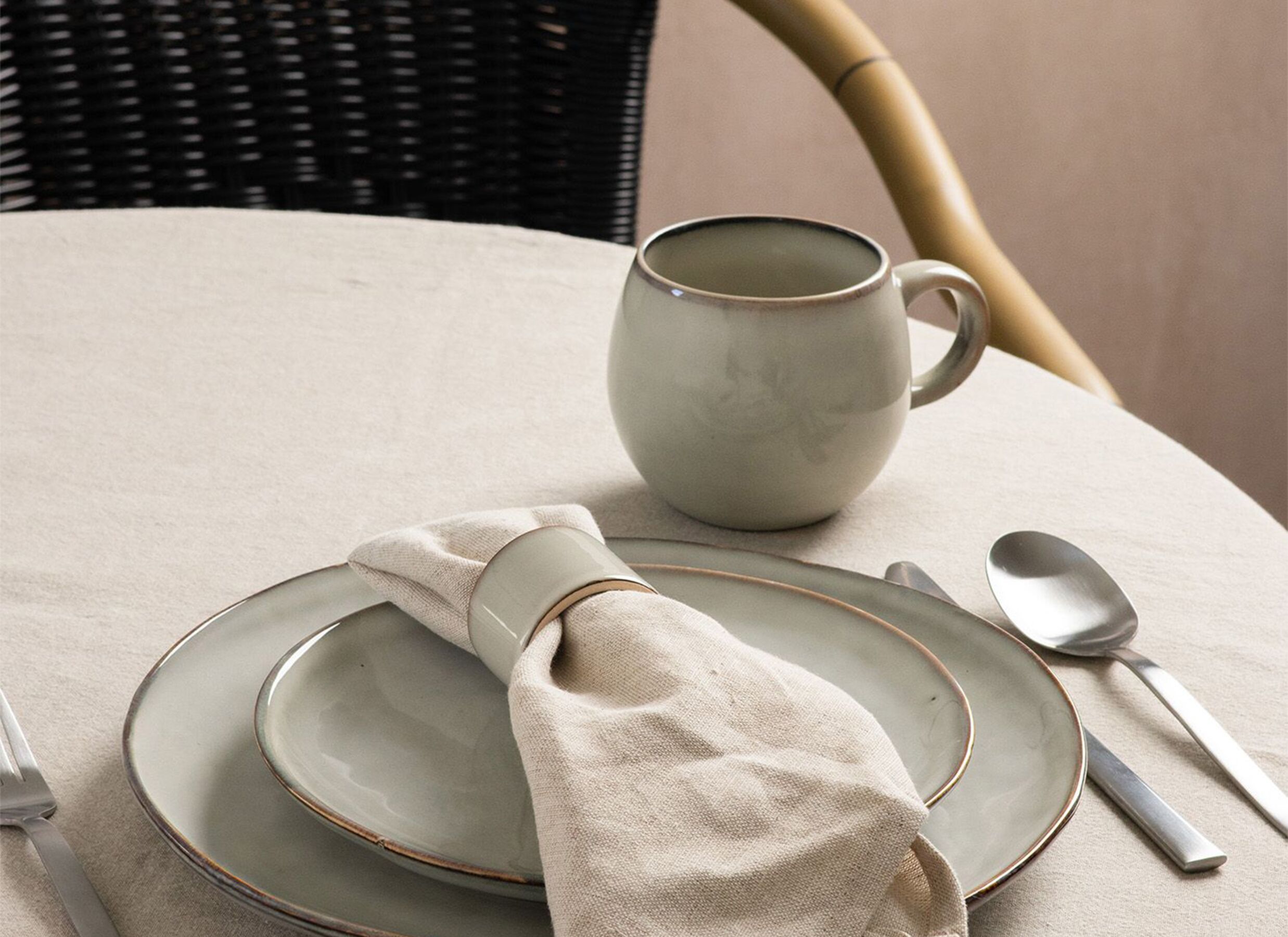 Foto ambiance - Mug Artisan 45cl - céramique - vert
