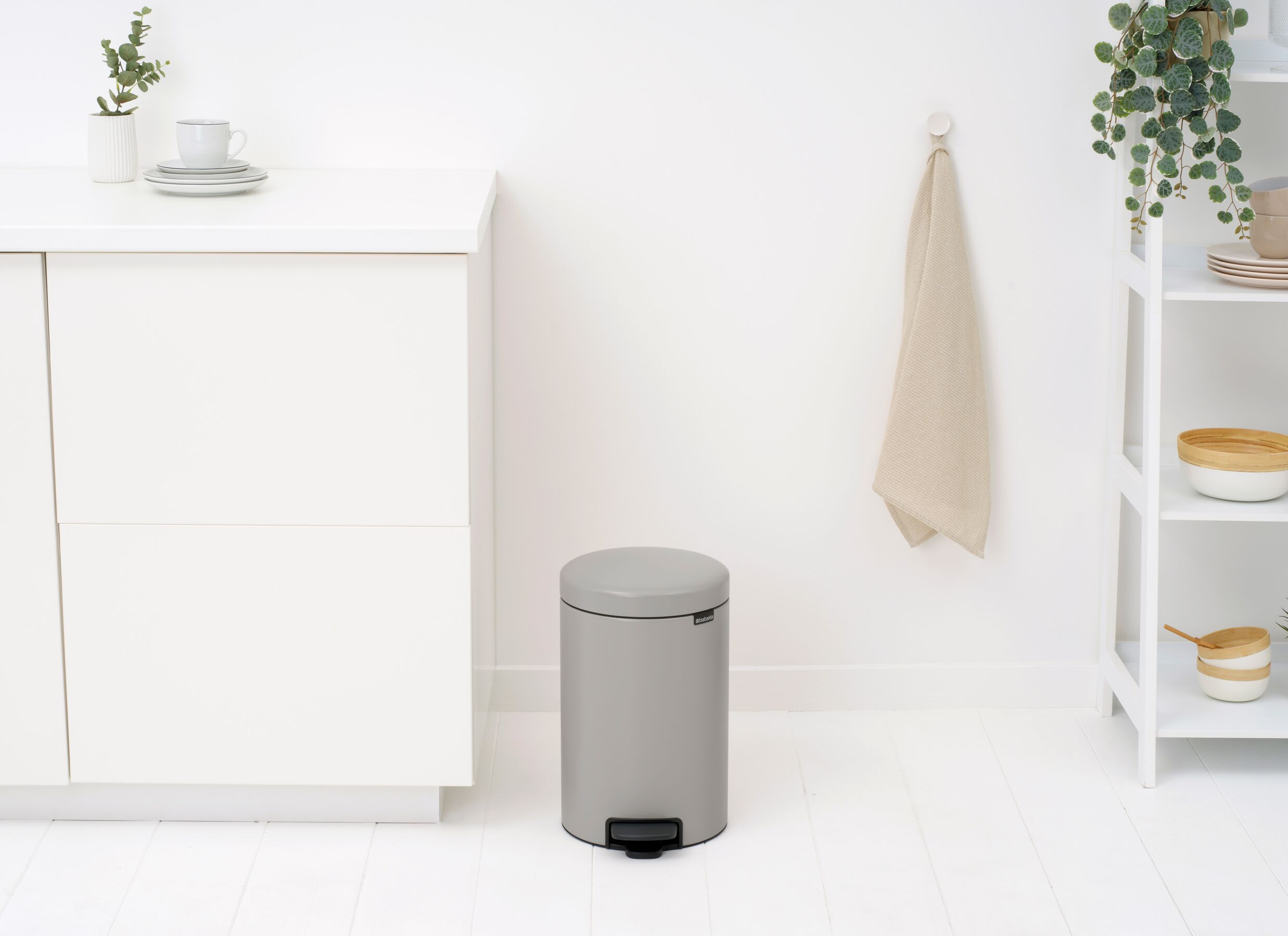 Sfeerfoto - Pedaalemmer NewIcon Brabantia 12L - soft grey