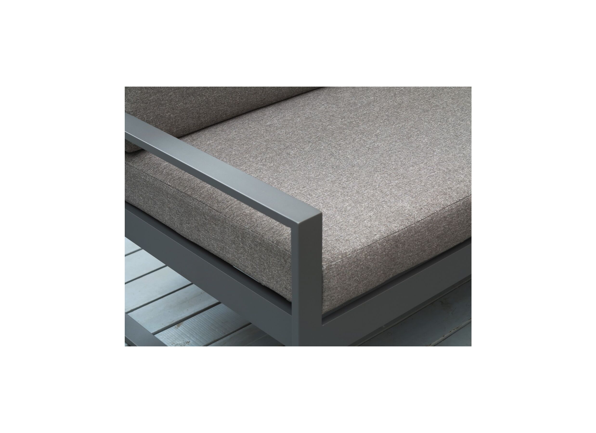 Detail - Salon lounge Yin aluminium - anthracite