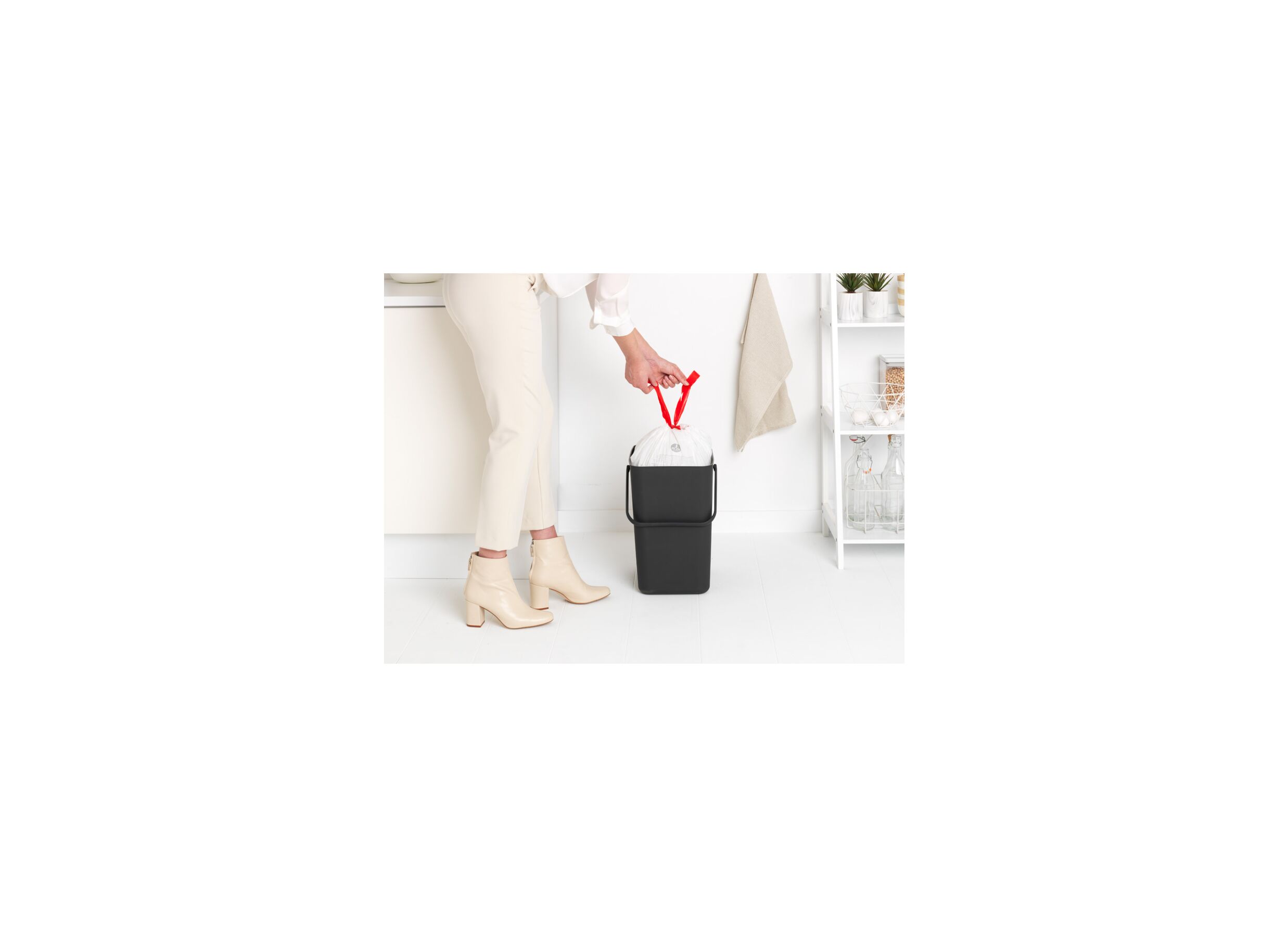 Sfeerfoto - Vuilbak Sort & Go Brabantia 25L grijs