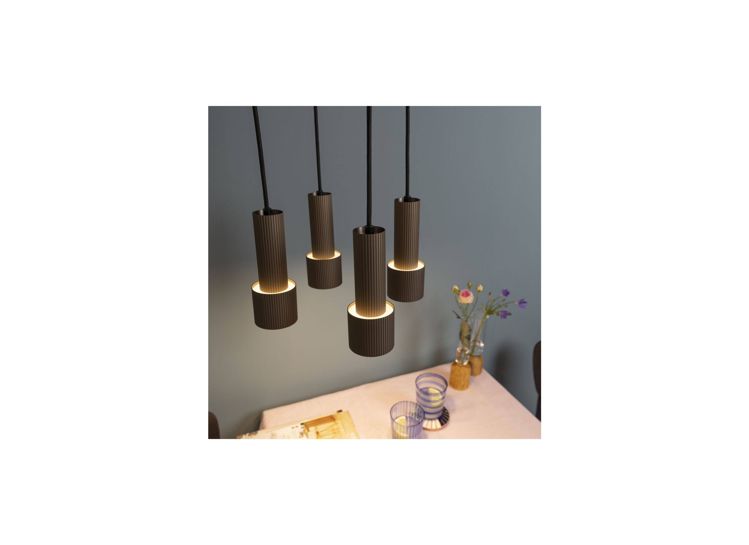 Foto ambiance - Suspension Cadiz GU10 4x10W Ø35cm - aluminium - noir/bronze