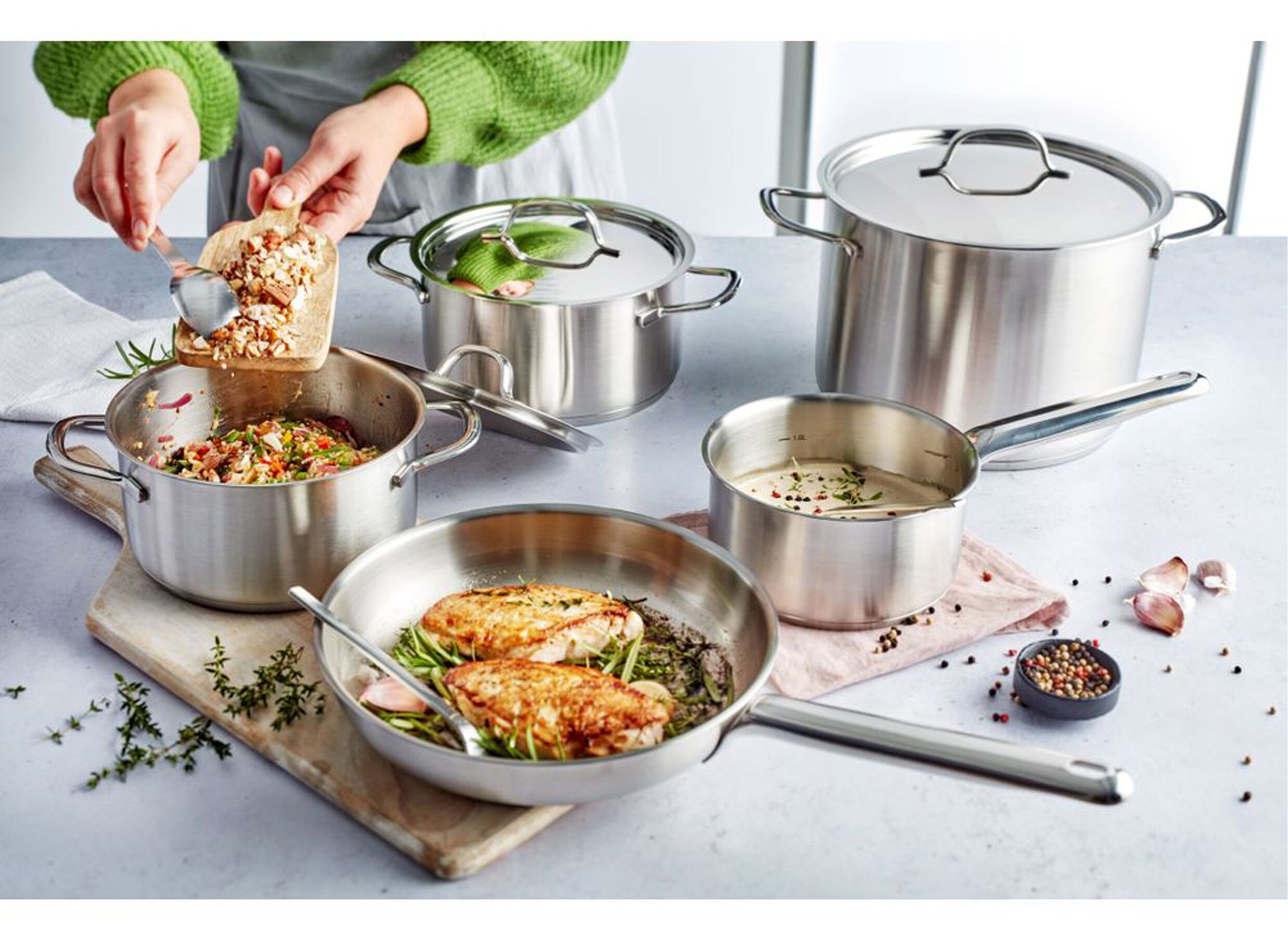 Foto ambiance - Casserole Resto 3 Ø14cm 1L - acier inoxydable - Demeyere