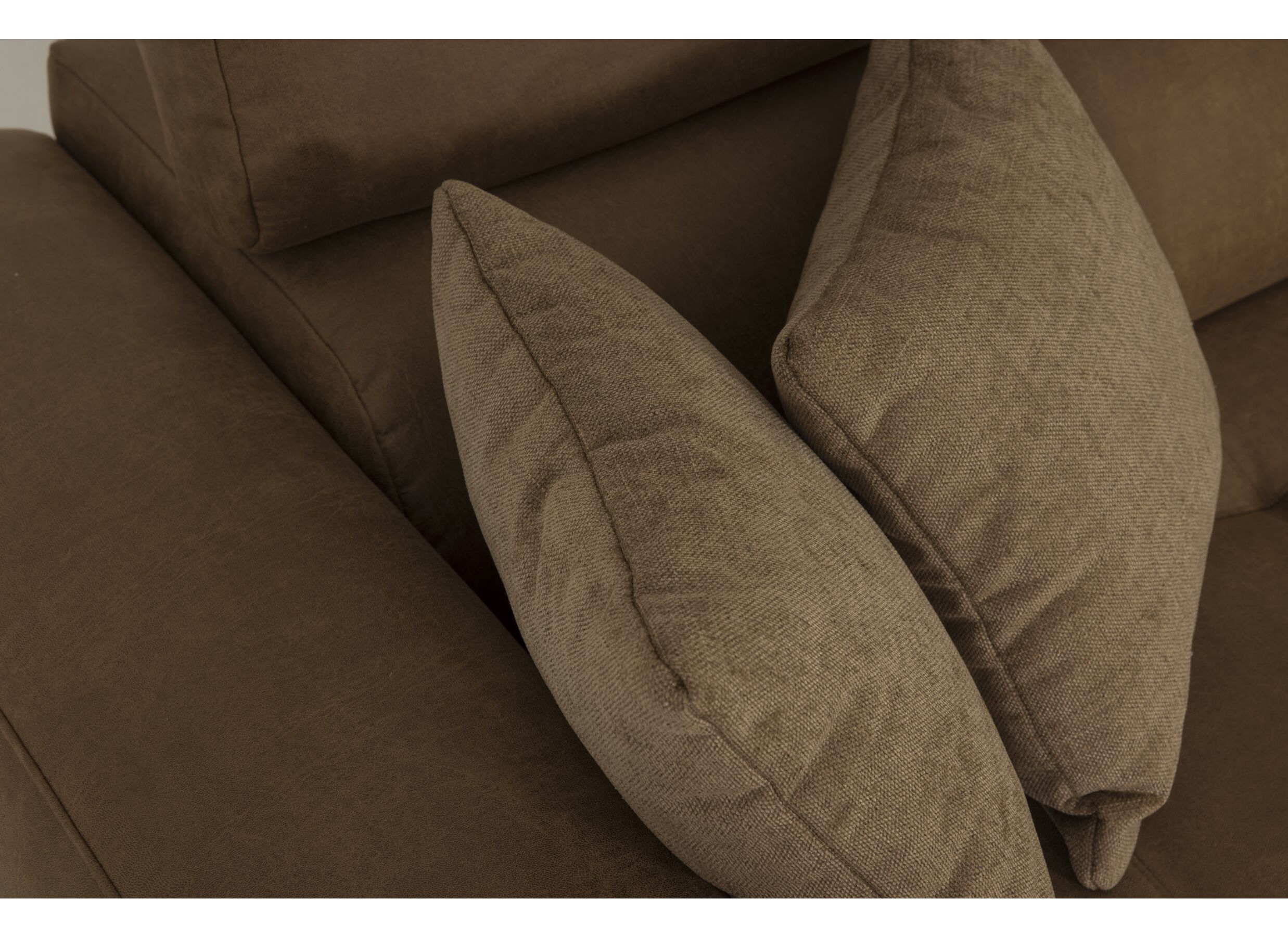 Detail - Canapé d'angle Rimini 388x224cm - tissu - cognac avec fonction lit