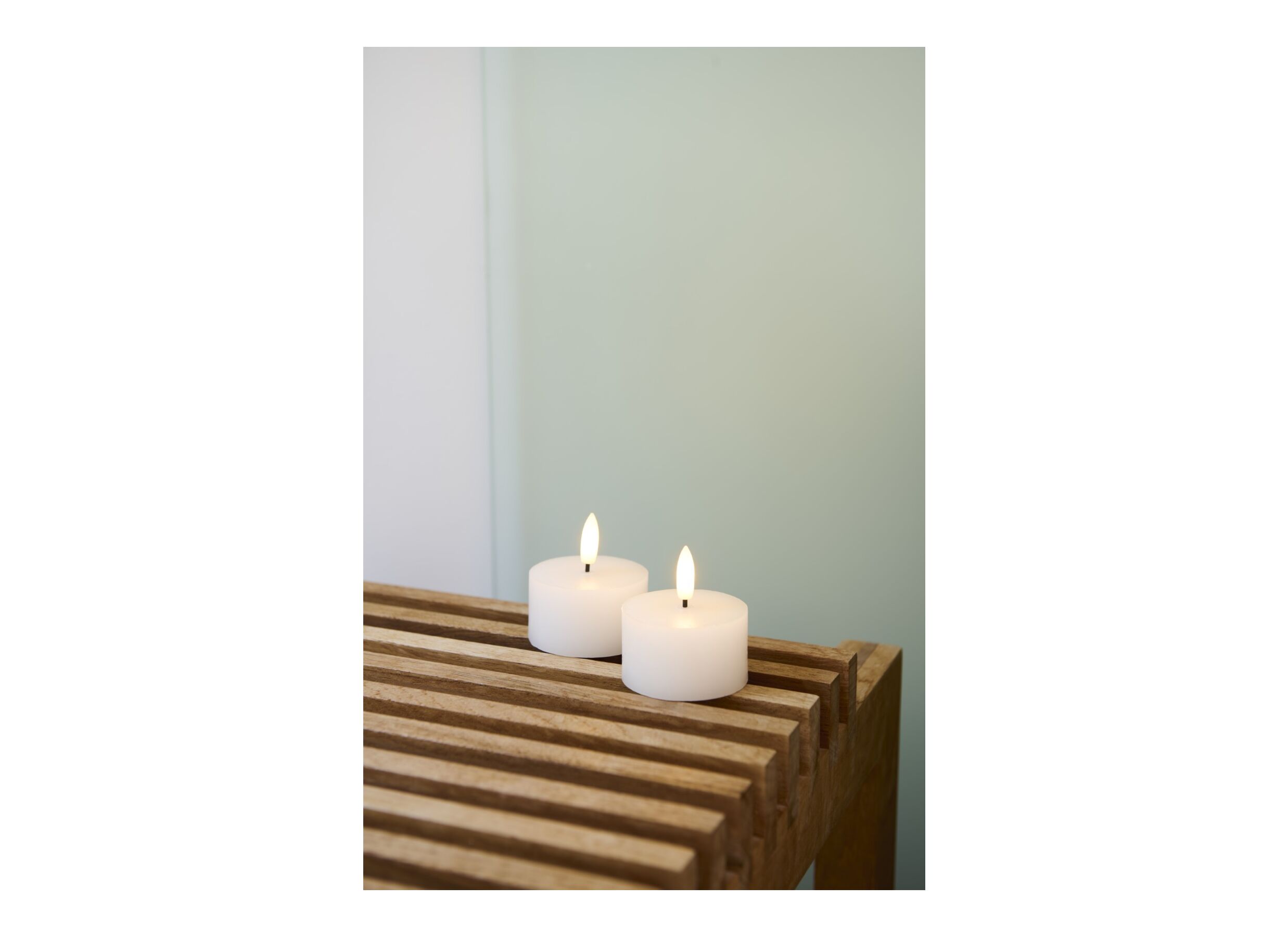 Sfeerfoto - Ledkaars Sille Rechargeable wit set van 2
