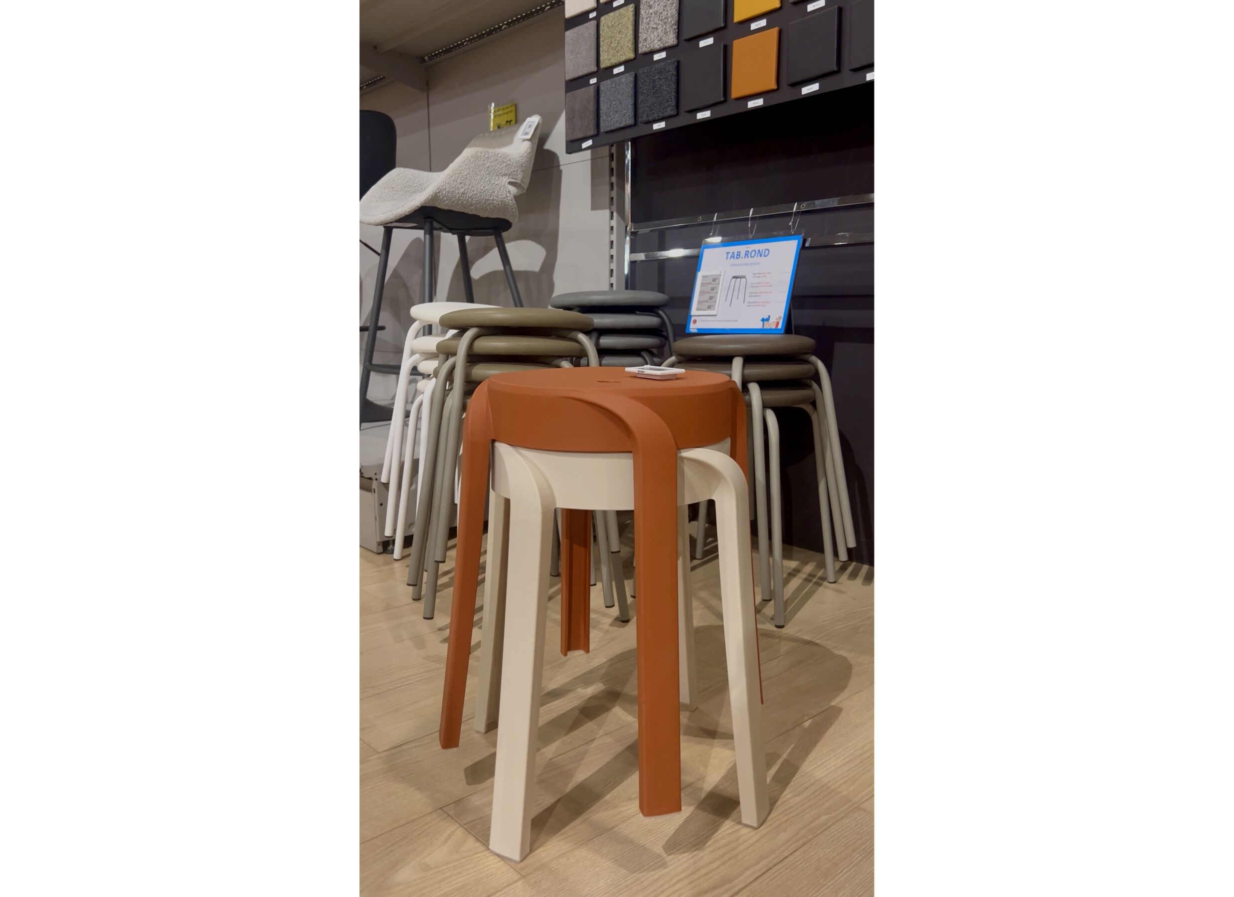 Foto ambiance - Tabouret June 43,5x44,5x55,5cm - polyethylène - terracotta