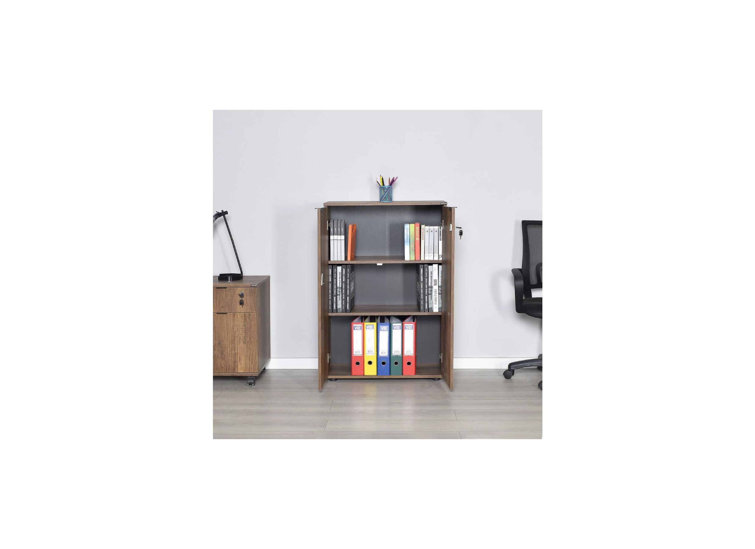 Foto ambiance - Commode Meradi 72x34x109cm - melamine - oslo walnut