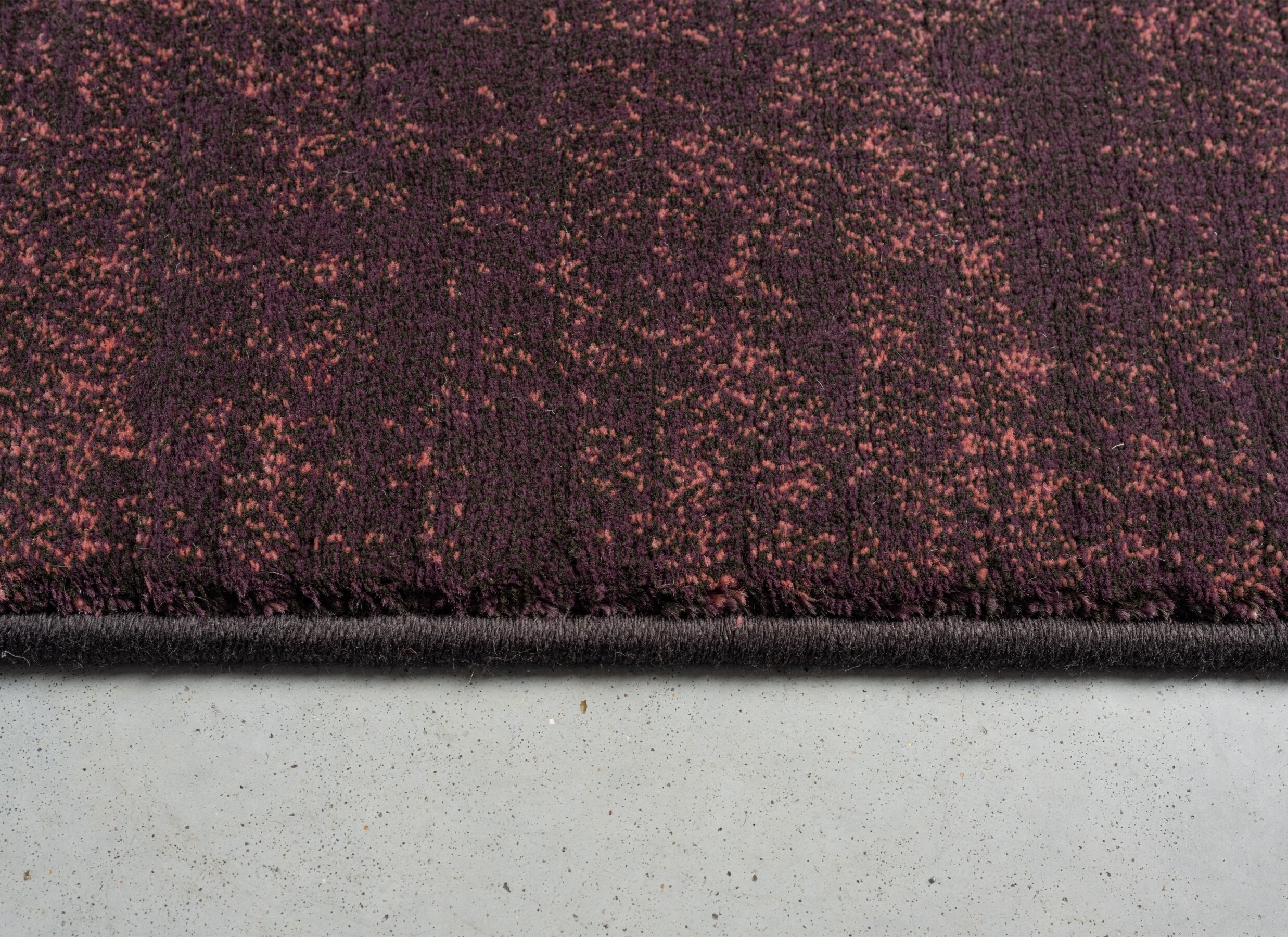 Detail - Tapis Aspero 160x230cm - polypropylène thermofixé - bordeaux