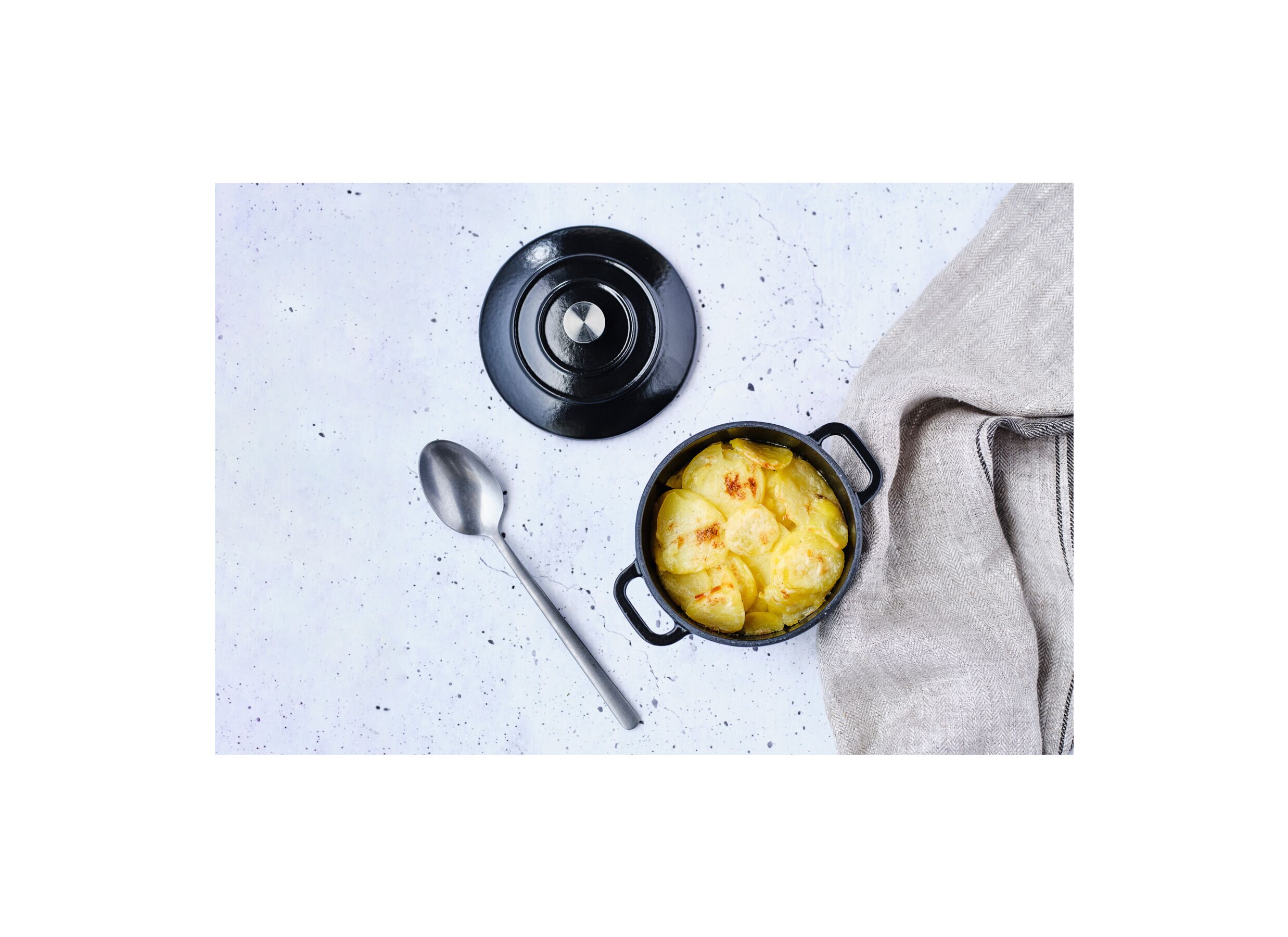 Sfeerfoto - Stoofpot Fontestic Mini Ø12cm - gietijzer - zwart