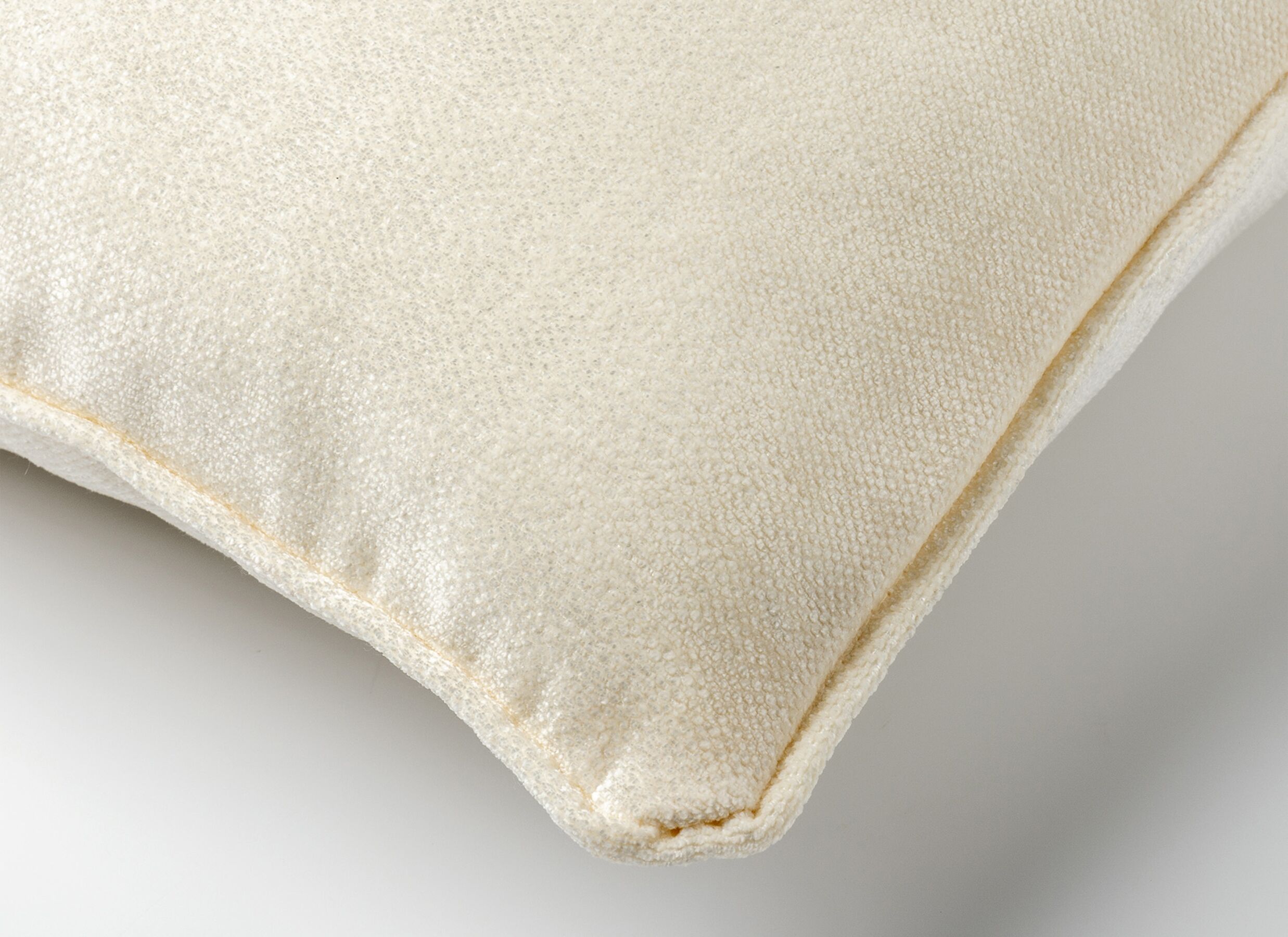 Detailfoto - Kussen Lewy 45x45cm - polyester - snow white