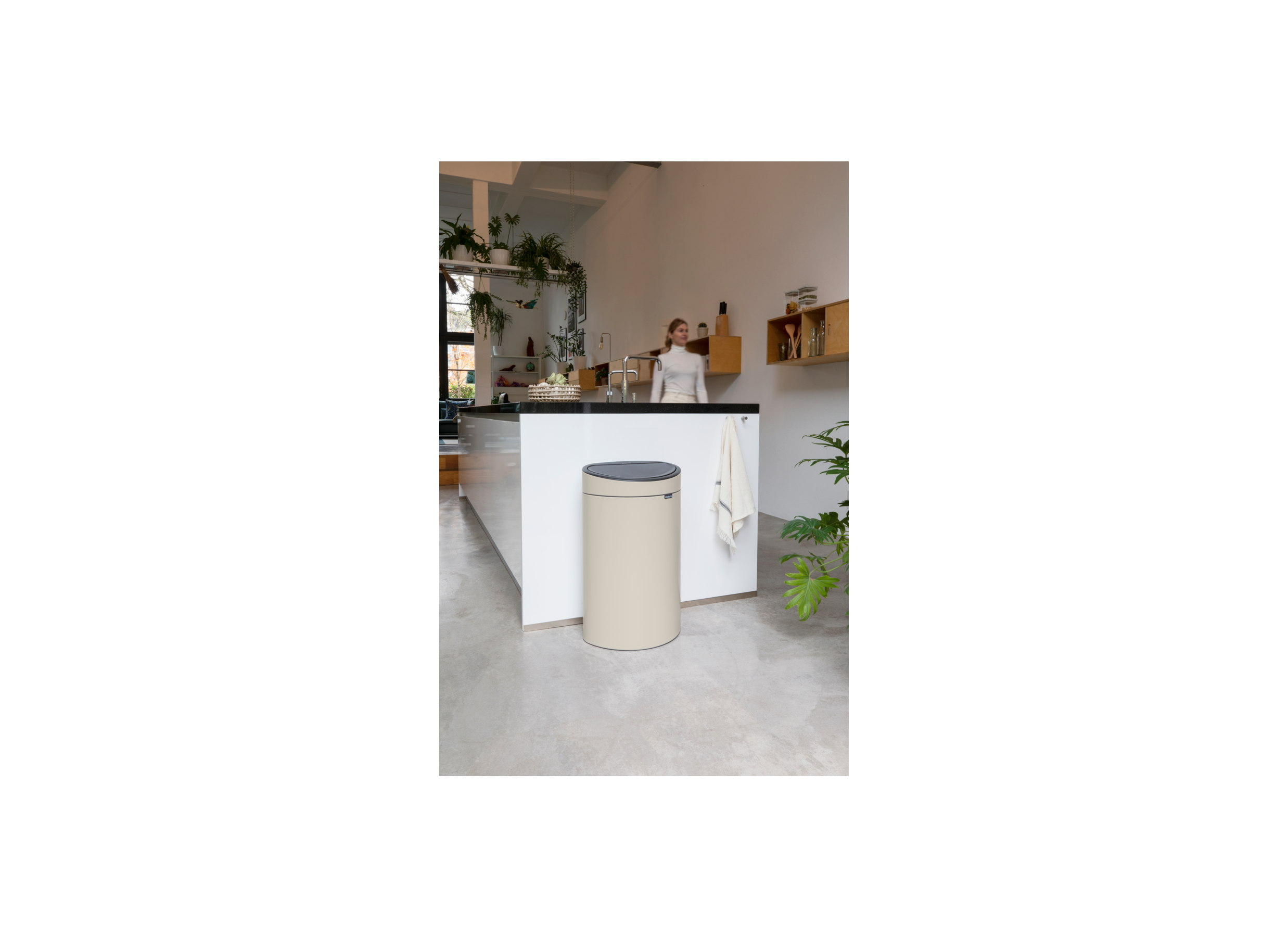 Foto ambiance - Touch Bin Brabantia 40L soft beige