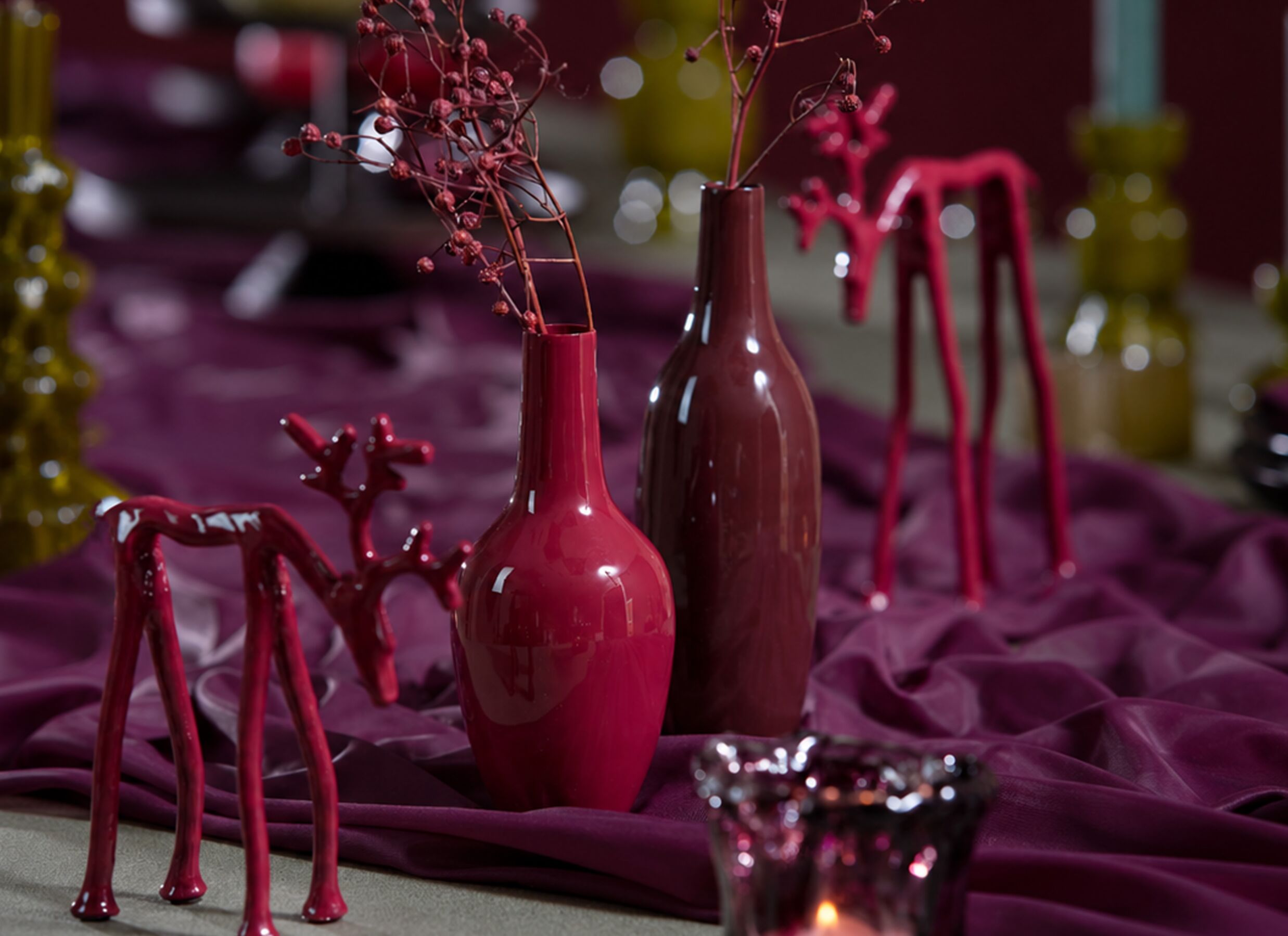 Foto ambiance - Vase Javier H19cm - métal - burgundy