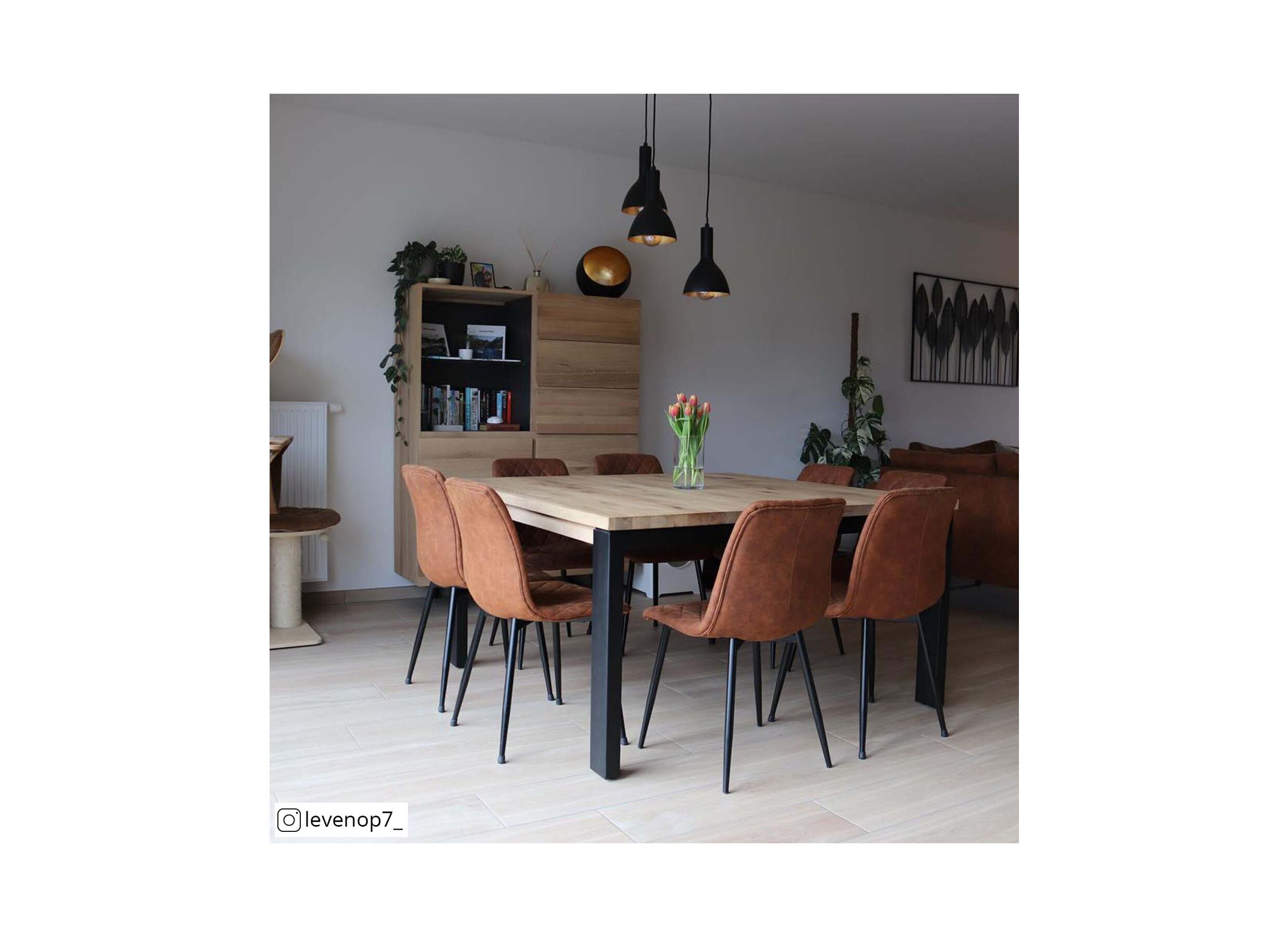 Table Palacio 140x140cm - chêne massif - naturel