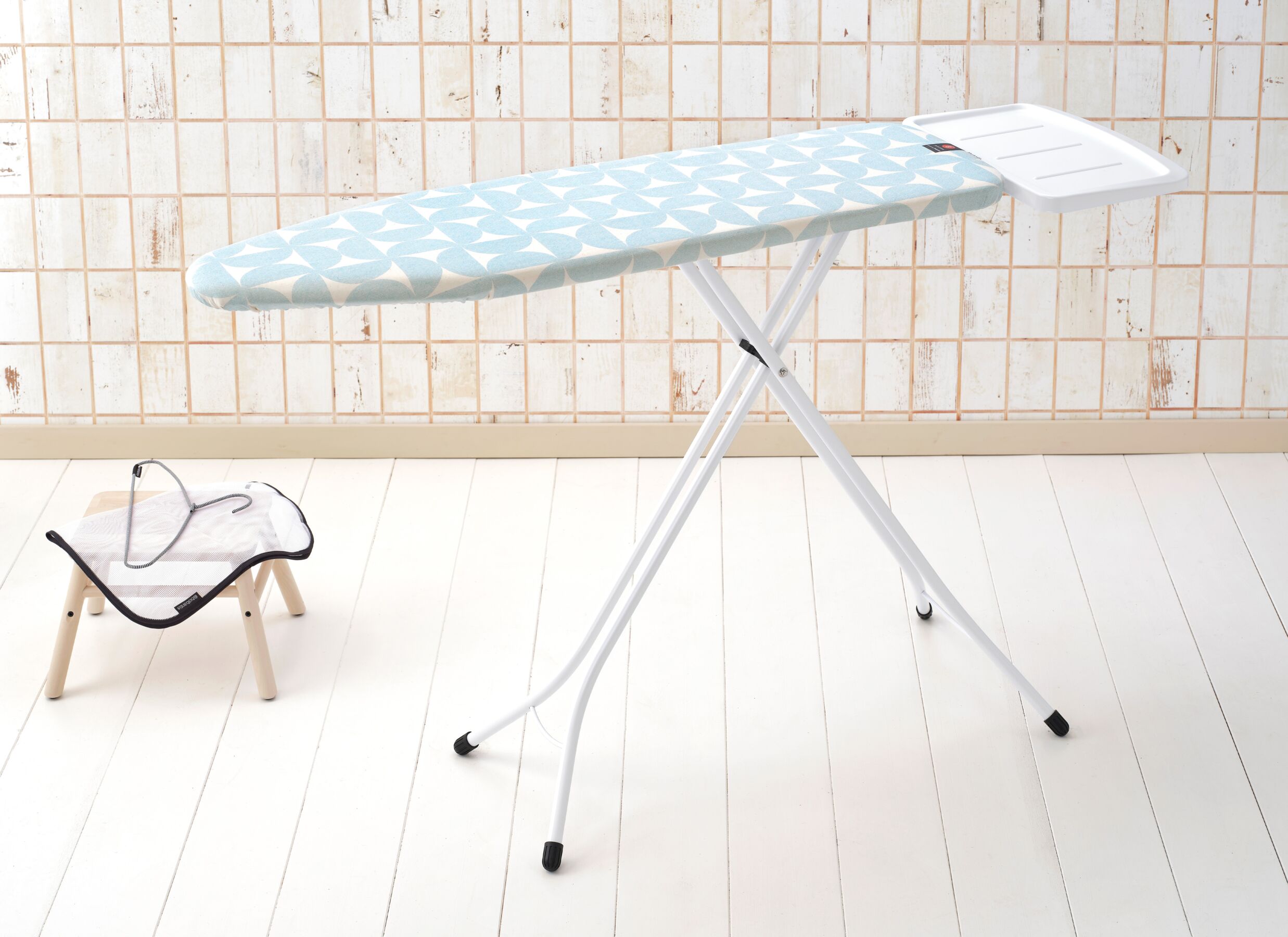 Foto ambiance - Planche à repasser B Perfect Flow Brabantia 124x38cm