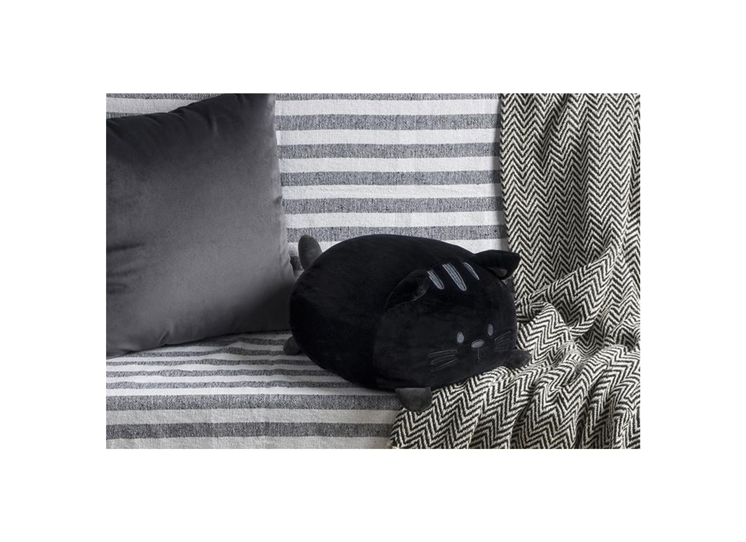 Foto ambiance - Coussin Kitty 33x20cm - polyester - noir