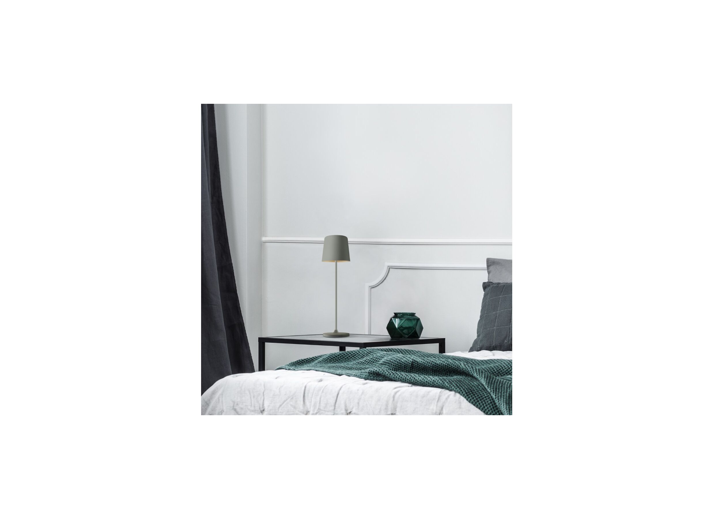 Foto ambiance - Lampe de table Kaami H37cm gris